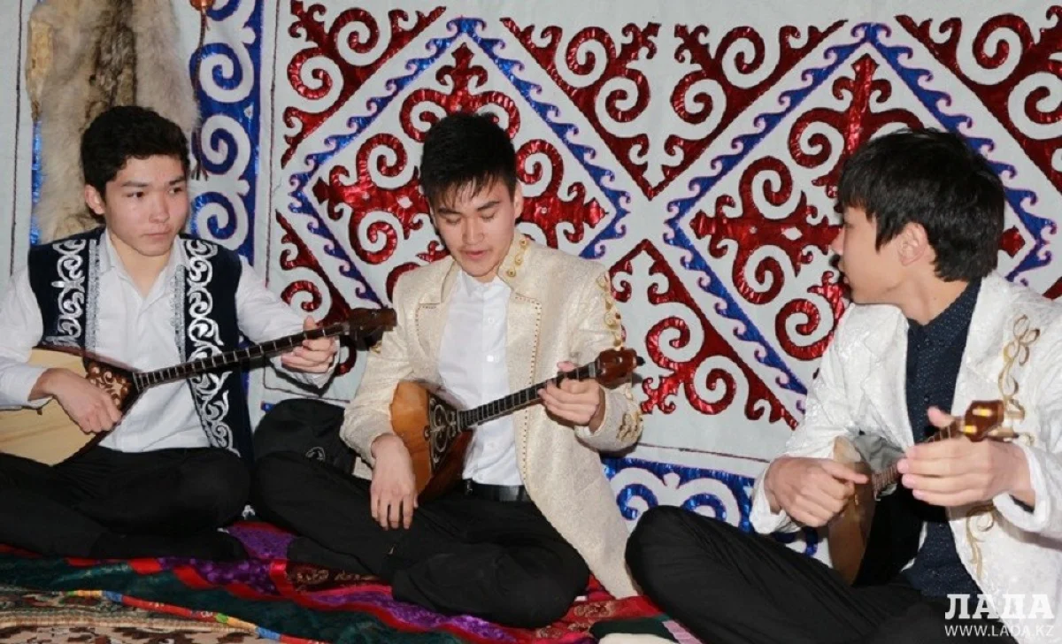 Домбыра-party в Актау