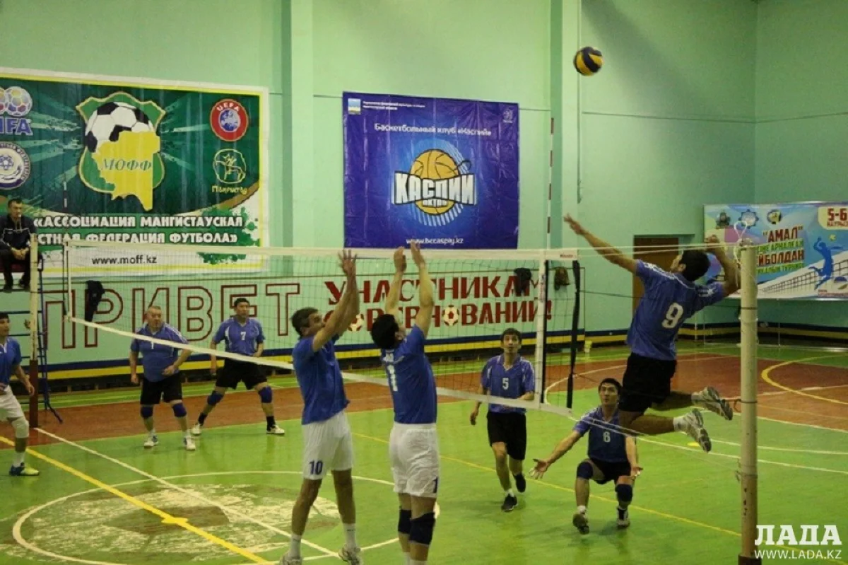 Противостояние команд &quot;Алтын Курык&quot; и &quot;ГорОНО&quot;. Фото Кадырбека Айдарулы||news_pic_more|<!--TBegin--><a href="https://img.lada.kz/2016-03/1457188506_img_0096.jpg" onclick="return hs.expand(this)" ><img align="left" src="https://img.lada.kz/2016-03/thumbs/1457188506_img_0096.jpg" alt='Потомки батыра Косай Ата организовали турнир по волейболу в Актау' title='Потомки батыра Косай Ата организовали турнир по волейболу в Актау'  /></a><!--TEnd--><br /><!--TBegin--><a href="https://img.lada.kz/2016-03/1457188468_img_0099.jpg" onclick="return hs.expand(this)" ><img align="left" src="https://img.lada.kz/2016-03/thumbs/1457188468_img_0099.jpg" alt='Потомки батыра Косай Ата организовали турнир по волейболу в Актау' title='Потомки батыра Косай Ата организовали турнир по волейболу в Актау'  /></a><!--TEnd--><br /><!--TBegin--><a href="https://img.lada.kz/2016-03/1457188459_img_0100.jpg" onclick="return hs.expand(this)" ><img align="left" src="https://img.lada.kz/2016-03/thumbs/1457188459_img_0100.jpg" alt='Потомки батыра Косай Ата организовали турнир по волейболу в Актау' title='Потомки батыра Косай Ата организовали турнир по волейболу в Актау'  /></a><!--TEnd--><br /><!--TBegin--><a href="https://img.lada.kz/2016-03/1457188509_img_0101.jpg" onclick="return hs.expand(this)" ><img align="left" src="https://img.lada.kz/2016-03/thumbs/1457188509_img_0101.jpg" alt='Потомки батыра Косай Ата организовали турнир по волейболу в Актау' title='Потомки батыра Косай Ата организовали турнир по волейболу в Актау'  /></a><!--TEnd--><br /><!--TBegin--><a href="https://img.lada.kz/2016-03/1457188448_img_0102.jpg" onclick="return hs.expand(this)" ><img align="left" src="https://img.lada.kz/2016-03/thumbs/1457188448_img_0102.jpg" alt='Потомки батыра Косай Ата организовали турнир по волейболу в Актау' title='Потомки батыра Косай Ата организовали турнир по волейболу в Актау'  /></a><!--TEnd--><br /><!--TBegin--><a href="https://img.lada.kz/2016-03/1457188434_img_0103.jpg" onclick="return hs.expand(this)" ><img align="left" src="https://img.lada.kz/2016-03/thumbs/1457188434_img_0103.jpg" alt='Потомки батыра Косай Ата организовали турнир по волейболу в Актау' title='Потомки батыра Косай Ата организовали турнир по волейболу в Актау'  /></a><!--TEnd--><br /><!--TBegin--><a href="https://img.lada.kz/2016-03/1457188513_img_0104.jpg" onclick="return hs.expand(this)" ><img align="left" src="https://img.lada.kz/2016-03/thumbs/1457188513_img_0104.jpg" alt='Потомки батыра Косай Ата организовали турнир по волейболу в Актау' title='Потомки батыра Косай Ата организовали турнир по волейболу в Актау'  /></a><!--TEnd--><br /><!--TBegin--><a href="https://img.lada.kz/2016-03/1457188495_img_0106.jpg" onclick="return hs.expand(this)" ><img align="left" src="https://img.lada.kz/2016-03/thumbs/1457188495_img_0106.jpg" alt='Потомки батыра Косай Ата организовали турнир по волейболу в Актау' title='Потомки батыра Косай Ата организовали турнир по волейболу в Актау'  /></a><!--TEnd--><br /><!--TBegin--><a href="https://img.lada.kz/2016-03/1457188489_img_0107.jpg" onclick="return hs.expand(this)" ><img align="left" src="https://img.lada.kz/2016-03/thumbs/1457188489_img_0107.jpg" alt='Потомки батыра Косай Ата организовали турнир по волейболу в Актау' title='Потомки батыра Косай Ата организовали турнир по волейболу в Актау'  /></a><!--TEnd--><br /><!--TBegin--><a href="https://img.lada.kz/2016-03/1457188501_img_0124.jpg" onclick="return hs.expand(this)" ><img align="left" src="https://img.lada.kz/2016-03/thumbs/1457188501_img_0124.jpg" alt='Потомки батыра Косай Ата организовали турнир по волейболу в Актау' title='Потомки батыра Косай Ата организовали турнир по волейболу в Актау'  /></a><!--TEnd--><br /><!--TBegin--><a href="https://img.lada.kz/2016-03/1457188447_img_0126.jpg" onclick="return hs.expand(this)" ><img align="left" src="https://img.lada.kz/2016-03/thumbs/1457188447_img_0126.jpg" alt='Потомки батыра Косай Ата организовали турнир по волейболу в Актау' title='Потомки батыра Косай Ата организовали турнир по волейболу в Актау'  /></a><!--TEnd--><br /><!--TBegin--><a href="https://img.lada.kz/2016-03/1457188472_img_0128.jpg" onclick="return hs.expand(this)" ><img align="left" src="https://img.lada.kz/2016-03/thumbs/1457188472_img_0128.jpg" alt='Потомки батыра Косай Ата организовали турнир по волейболу в Актау' title='Потомки батыра Косай Ата организовали турнир по волейболу в Актау'  /></a><!--TEnd--><br /><!--TBegin--><a href="https://img.lada.kz/2016-03/1457188495_img_0137.jpg" onclick="return hs.expand(this)" ><img align="left" src="https://img.lada.kz/2016-03/thumbs/1457188495_img_0137.jpg" alt='Потомки батыра Косай Ата организовали турнир по волейболу в Актау' title='Потомки батыра Косай Ата организовали турнир по волейболу в Актау'  /></a><!--TEnd--><br /><!--TBegin--><a href="https://img.lada.kz/2016-03/1457188530_img_0138.jpg" onclick="return hs.expand(this)" ><img align="left" src="https://img.lada.kz/2016-03/thumbs/1457188530_img_0138.jpg" alt='Потомки батыра Косай Ата организовали турнир по волейболу в Актау' title='Потомки батыра Косай Ата организовали турнир по волейболу в Актау'  /></a><!--TEnd--><br /><!--TBegin--><a href="https://img.lada.kz/2016-03/1457188467_img_0139.jpg" onclick="return hs.expand(this)" ><img align="left" src="https://img.lada.kz/2016-03/thumbs/1457188467_img_0139.jpg" alt='Потомки батыра Косай Ата организовали турнир по волейболу в Актау' title='Потомки батыра Косай Ата организовали турнир по волейболу в Актау'  /></a><!--TEnd--><br /><!--TBegin--><a href="https://img.lada.kz/2016-03/1457188543_img_0140.jpg" onclick="return hs.expand(this)" ><img align="left" src="https://img.lada.kz/2016-03/thumbs/1457188543_img_0140.jpg" alt='Потомки батыра Косай Ата организовали турнир по волейболу в Актау' title='Потомки батыра Косай Ата организовали турнир по волейболу в Актау'  /></a><!--TEnd--><br /><!--TBegin--><a href="https://img.lada.kz/2016-03/1457188542_img_0142.jpg" onclick="return hs.expand(this)" ><img align="left" src="https://img.lada.kz/2016-03/thumbs/1457188542_img_0142.jpg" alt='Потомки батыра Косай Ата организовали турнир по волейболу в Актау' title='Потомки батыра Косай Ата организовали турнир по волейболу в Актау'  /></a><!--TEnd--><br /><!--TBegin--><a href="https://img.lada.kz/2016-03/1457188547_img_0143.jpg" onclick="return hs.expand(this)" ><img align="left" src="https://img.lada.kz/2016-03/thumbs/1457188547_img_0143.jpg" alt='Потомки батыра Косай Ата организовали турнир по волейболу в Актау' title='Потомки батыра Косай Ата организовали турнир по волейболу в Актау'  /></a><!--TEnd--><br /><!--TBegin--><a href="https://img.lada.kz/2016-03/1457188491_img_0144.jpg" onclick="return hs.expand(this)" ><img align="left" src="https://img.lada.kz/2016-03/thumbs/1457188491_img_0144.jpg" alt='Потомки батыра Косай Ата организовали турнир по волейболу в Актау' title='Потомки батыра Косай Ата организовали турнир по волейболу в Актау'  /></a><!--TEnd--><br /><!--TBegin--><a href="https://img.lada.kz/2016-03/1457188499_img_0145.jpg" onclick="return hs.expand(this)" ><img align="left" src="https://img.lada.kz/2016-03/thumbs/1457188499_img_0145.jpg" alt='Потомки батыра Косай Ата организовали турнир по волейболу в Актау' title='Потомки батыра Косай Ата организовали турнир по волейболу в Актау'  /></a><!--TEnd--><br /><!--TBegin--><a href="https://img.lada.kz/2016-03/1457188479_img_0146.jpg" onclick="return hs.expand(this)" ><img align="left" src="https://img.lada.kz/2016-03/thumbs/1457188479_img_0146.jpg" alt='Потомки батыра Косай Ата организовали турнир по волейболу в Актау' title='Потомки батыра Косай Ата организовали турнир по волейболу в Актау'  /></a><!--TEnd--><br /><!--TBegin--><a href="https://img.lada.kz/2016-03/1457188474_img_0147.jpg" onclick="return hs.expand(this)" ><img align="left" src="https://img.lada.kz/2016-03/thumbs/1457188474_img_0147.jpg" alt='Потомки батыра Косай Ата организовали турнир по волейболу в Актау' title='Потомки батыра Косай Ата организовали турнир по волейболу в Актау'  /></a><!--TEnd--><br /><!--TBegin--><a href="https://img.lada.kz/2016-03/1457188539_img_0148.jpg" onclick="return hs.expand(this)" ><img align="left" src="https://img.lada.kz/2016-03/thumbs/1457188539_img_0148.jpg" alt='Потомки батыра Косай Ата организовали турнир по волейболу в Актау' title='Потомки батыра Косай Ата организовали турнир по волейболу в Актау'  /></a><!--TEnd--><br /><!--TBegin--><a href="https://img.lada.kz/2016-03/1457188492_img_0151.jpg" onclick="return hs.expand(this)" ><img align="left" src="https://img.lada.kz/2016-03/thumbs/1457188492_img_0151.jpg" alt='Потомки батыра Косай Ата организовали турнир по волейболу в Актау' title='Потомки батыра Косай Ата организовали турнир по волейболу в Актау'  /></a><!--TEnd--><br /><!--TBegin--><a href="https://img.lada.kz/2016-03/1457188477_img_0154.jpg" onclick="return hs.expand(this)" ><img align="left" src="https://img.lada.kz/2016-03/thumbs/1457188477_img_0154.jpg" alt='Потомки батыра Косай Ата организовали турнир по волейболу в Актау' title='Потомки батыра Косай Ата организовали турнир по волейболу в Актау'  /></a><!--TEnd--><br /><!--TBegin--><a href="https://img.lada.kz/2016-03/1457188506_img_0156.jpg" onclick="return hs.expand(this)" ><img align="left" src="https://img.lada.kz/2016-03/thumbs/1457188506_img_0156.jpg" alt='Потомки батыра Косай Ата организовали турнир по волейболу в Актау' title='Потомки батыра Косай Ата организовали турнир по волейболу в Актау'  /></a><!--TEnd--><br /><!--TBegin--><a href="https://img.lada.kz/2016-03/1457188501_img_0158.jpg" onclick="return hs.expand(this)" ><img align="left" src="https://img.lada.kz/2016-03/thumbs/1457188501_img_0158.jpg" alt='Потомки батыра Косай Ата организовали турнир по волейболу в Актау' title='Потомки батыра Косай Ата организовали турнир по волейболу в Актау'  /></a><!--TEnd--><br /><!--TBegin--><a href="https://img.lada.kz/2016-03/1457188486_img_0159.jpg" onclick="return hs.expand(this)" ><img align="left" src="https://img.lada.kz/2016-03/thumbs/1457188486_img_0159.jpg" alt='Потомки батыра Косай Ата организовали турнир по волейболу в Актау' title='Потомки батыра Косай Ата организовали турнир по волейболу в Актау'  /></a><!--TEnd--><br /><!--TBegin--><a href="https://img.lada.kz/2016-03/1457188552_img_0160.jpg" onclick="return hs.expand(this)" ><img align="left" src="https://img.lada.kz/2016-03/thumbs/1457188552_img_0160.jpg" alt='Потомки батыра Косай Ата организовали турнир по волейболу в Актау' title='Потомки батыра Косай Ата организовали турнир по волейболу в Актау'  /></a><!--TEnd--><br /><!--TBegin--><a href="https://img.lada.kz/2016-03/1457188485_img_0161.jpg" onclick="return hs.expand(this)" ><img align="left" src="https://img.lada.kz/2016-03/thumbs/1457188485_img_0161.jpg" alt='Потомки батыра Косай Ата организовали турнир по волейболу в Актау' title='Потомки батыра Косай Ата организовали турнир по волейболу в Актау'  /></a><!--TEnd--><br /><!--TBegin--><a href="https://img.lada.kz/2016-03/1457188516_img_0162.jpg" onclick="return hs.expand(this)" ><img align="left" src="https://img.lada.kz/2016-03/thumbs/1457188516_img_0162.jpg" alt='Потомки батыра Косай Ата организовали турнир по волейболу в Актау' title='Потомки батыра Косай Ата организовали турнир по волейболу в Актау'  /></a><!--TEnd--><br /><!--TBegin--><a href="https://img.lada.kz/2016-03/1457188546_img_0164.jpg" onclick="return hs.expand(this)" ><img align="left" src="https://img.lada.kz/2016-03/thumbs/1457188546_img_0164.jpg" alt='Потомки батыра Косай Ата организовали турнир по волейболу в Актау' title='Потомки батыра Косай Ата организовали турнир по волейболу в Актау'  /></a><!--TEnd--><br /><!--TBegin--><a href="https://img.lada.kz/2016-03/1457188489_img_0165.jpg" onclick="return hs.expand(this)" ><img align="left" src="https://img.lada.kz/2016-03/thumbs/1457188489_img_0165.jpg" alt='Потомки батыра Косай Ата организовали турнир по волейболу в Актау' title='Потомки батыра Косай Ата организовали турнир по волейболу в Актау'  /></a><!--TEnd-->