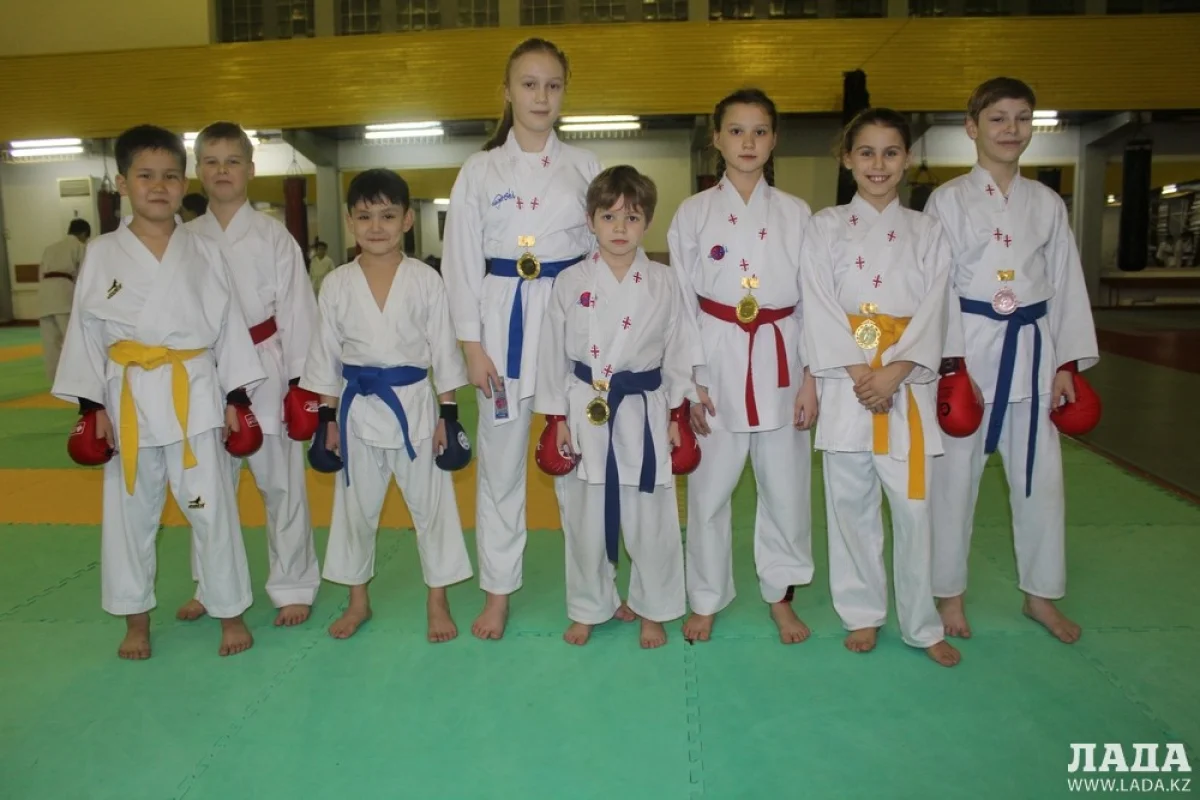 Вернулись с победой. Фото автора||news_pic_more|<!--TBegin--><a href="https://img.lada.kz/2016-03/1457850139_img-20160306-wa0002.jpg" onclick="return hs.expand(this)" ><img src="https://img.lada.kz/2016-03/thumbs/1457850139_img-20160306-wa0002.jpg" alt='Актауские каратисты вернулись с 10 медалями с турнира «Кубок Кавказа»' title='Актауские каратисты вернулись с 10 медалями с турнира «Кубок Кавказа»'  /></a><!--TEnd--><br /><!--TBegin--><a href="https://img.lada.kz/2016-03/1457850198_img-20160306-wa0003.jpg" onclick="return hs.expand(this)" ><img src="https://img.lada.kz/2016-03/thumbs/1457850198_img-20160306-wa0003.jpg" alt='Актауские каратисты вернулись с 10 медалями с турнира «Кубок Кавказа»' title='Актауские каратисты вернулись с 10 медалями с турнира «Кубок Кавказа»'  /></a><!--TEnd--><br /><!--TBegin--><a href="https://img.lada.kz/2016-03/1457850203_img-20160306-wa0004.jpg" onclick="return hs.expand(this)" ><img src="https://img.lada.kz/2016-03/thumbs/1457850203_img-20160306-wa0004.jpg" alt='Актауские каратисты вернулись с 10 медалями с турнира «Кубок Кавказа»' title='Актауские каратисты вернулись с 10 медалями с турнира «Кубок Кавказа»'  /></a><!--TEnd--><br /><!--TBegin--><a href="https://img.lada.kz/2016-03/1457850149_img-20160306-wa0005.jpg" onclick="return hs.expand(this)" ><img src="https://img.lada.kz/2016-03/thumbs/1457850149_img-20160306-wa0005.jpg" alt='Актауские каратисты вернулись с 10 медалями с турнира «Кубок Кавказа»' title='Актауские каратисты вернулись с 10 медалями с турнира «Кубок Кавказа»'  /></a><!--TEnd-->