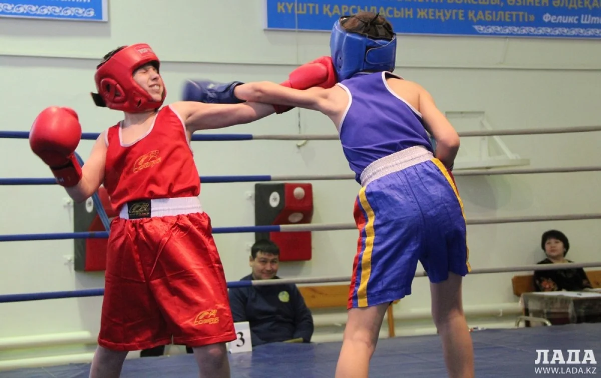 Финальные бои. Фото автора||news_pic_more|<!--TBegin--><a href="https://img.lada.kz/2016-03/1458557300_img_2478.jpg" onclick="return hs.expand(this)" ><img align="left" src="https://img.lada.kz/2016-03/thumbs/1458557300_img_2478.jpg" alt='В Актау в областных соревнованиях по боксу среди юношей приняли участие более 80 спортсменов' title='В Актау в областных соревнованиях по боксу среди юношей приняли участие более 80 спортсменов'  /></a><!--TEnd--><br /><!--TBegin--><a href="https://img.lada.kz/2016-03/1458557266_img_2457.jpg" onclick="return hs.expand(this)" ><img align="left" src="https://img.lada.kz/2016-03/thumbs/1458557266_img_2457.jpg" alt='В Актау в областных соревнованиях по боксу среди юношей приняли участие более 80 спортсменов' title='В Актау в областных соревнованиях по боксу среди юношей приняли участие более 80 спортсменов'  /></a><!--TEnd--><br /><!--TBegin--><a href="https://img.lada.kz/2016-03/1458557355_img_2521.jpg" onclick="return hs.expand(this)" ><img align="left" src="https://img.lada.kz/2016-03/thumbs/1458557355_img_2521.jpg" alt='В Актау в областных соревнованиях по боксу среди юношей приняли участие более 80 спортсменов' title='В Актау в областных соревнованиях по боксу среди юношей приняли участие более 80 спортсменов'  /></a><!--TEnd--><br /><!--TBegin--><a href="https://img.lada.kz/2016-03/1458557294_img_2433.jpg" onclick="return hs.expand(this)" ><img align="left" src="https://img.lada.kz/2016-03/thumbs/1458557294_img_2433.jpg" alt='В Актау в областных соревнованиях по боксу среди юношей приняли участие более 80 спортсменов' title='В Актау в областных соревнованиях по боксу среди юношей приняли участие более 80 спортсменов'  /></a><!--TEnd--><br /><!--TBegin--><a href="https://img.lada.kz/2016-03/1458557389_img_2590.jpg" onclick="return hs.expand(this)" ><img align="left" src="https://img.lada.kz/2016-03/thumbs/1458557389_img_2590.jpg" alt='В Актау в областных соревнованиях по боксу среди юношей приняли участие более 80 спортсменов' title='В Актау в областных соревнованиях по боксу среди юношей приняли участие более 80 спортсменов'  /></a><!--TEnd--><br /><!--TBegin--><a href="https://img.lada.kz/2016-03/1458557367_img_2459.jpg" onclick="return hs.expand(this)" ><img align="left" src="https://img.lada.kz/2016-03/thumbs/1458557367_img_2459.jpg" alt='В Актау в областных соревнованиях по боксу среди юношей приняли участие более 80 спортсменов' title='В Актау в областных соревнованиях по боксу среди юношей приняли участие более 80 спортсменов'  /></a><!--TEnd--><br /><!--TBegin--><a href="https://img.lada.kz/2016-03/1458557407_img_2535.jpg" onclick="return hs.expand(this)" ><img align="left" src="https://img.lada.kz/2016-03/thumbs/1458557407_img_2535.jpg" alt='В Актау в областных соревнованиях по боксу среди юношей приняли участие более 80 спортсменов' title='В Актау в областных соревнованиях по боксу среди юношей приняли участие более 80 спортсменов'  /></a><!--TEnd--><br /><!--TBegin--><a href="https://img.lada.kz/2016-03/1458557519_0000.jpg" onclick="return hs.expand(this)" ><img align="left" src="https://img.lada.kz/2016-03/thumbs/1458557519_0000.jpg" alt='В Актау в областных соревнованиях по боксу среди юношей приняли участие более 80 спортсменов' title='В Актау в областных соревнованиях по боксу среди юношей приняли участие более 80 спортсменов'  /></a><!--TEnd--><br /><!--TBegin--><a href="https://img.lada.kz/2016-03/1458557501_img_2420.jpg" onclick="return hs.expand(this)" ><img align="left" src="https://img.lada.kz/2016-03/thumbs/1458557501_img_2420.jpg" alt='В Актау в областных соревнованиях по боксу среди юношей приняли участие более 80 спортсменов' title='В Актау в областных соревнованиях по боксу среди юношей приняли участие более 80 спортсменов'  /></a><!--TEnd--><br /><!--TBegin--><a href="https://img.lada.kz/2016-03/1458557456_img_2422.jpg" onclick="return hs.expand(this)" ><img align="left" src="https://img.lada.kz/2016-03/thumbs/1458557456_img_2422.jpg" alt='В Актау в областных соревнованиях по боксу среди юношей приняли участие более 80 спортсменов' title='В Актау в областных соревнованиях по боксу среди юношей приняли участие более 80 спортсменов'  /></a><!--TEnd--><br /><!--TBegin--><a href="https://img.lada.kz/2016-03/1458557464_img_2425.jpg" onclick="return hs.expand(this)" ><img align="left" src="https://img.lada.kz/2016-03/thumbs/1458557464_img_2425.jpg" alt='В Актау в областных соревнованиях по боксу среди юношей приняли участие более 80 спортсменов' title='В Актау в областных соревнованиях по боксу среди юношей приняли участие более 80 спортсменов'  /></a><!--TEnd--><br /><!--TBegin--><a href="https://img.lada.kz/2016-03/1458557508_img_2429.jpg" onclick="return hs.expand(this)" ><img align="left" src="https://img.lada.kz/2016-03/thumbs/1458557508_img_2429.jpg" alt='В Актау в областных соревнованиях по боксу среди юношей приняли участие более 80 спортсменов' title='В Актау в областных соревнованиях по боксу среди юношей приняли участие более 80 спортсменов'  /></a><!--TEnd--><br /><!--TBegin--><a href="https://img.lada.kz/2016-03/1458557494_img_2441.jpg" onclick="return hs.expand(this)" ><img align="left" src="https://img.lada.kz/2016-03/thumbs/1458557494_img_2441.jpg" alt='В Актау в областных соревнованиях по боксу среди юношей приняли участие более 80 спортсменов' title='В Актау в областных соревнованиях по боксу среди юношей приняли участие более 80 спортсменов'  /></a><!--TEnd--><br /><!--TBegin--><a href="https://img.lada.kz/2016-03/1458557515_img_2445.jpg" onclick="return hs.expand(this)" ><img align="left" src="https://img.lada.kz/2016-03/thumbs/1458557515_img_2445.jpg" alt='В Актау в областных соревнованиях по боксу среди юношей приняли участие более 80 спортсменов' title='В Актау в областных соревнованиях по боксу среди юношей приняли участие более 80 спортсменов'  /></a><!--TEnd--><br /><!--TBegin--><a href="https://img.lada.kz/2016-03/1458557484_img_2464.jpg" onclick="return hs.expand(this)" ><img align="left" src="https://img.lada.kz/2016-03/thumbs/1458557484_img_2464.jpg" alt='В Актау в областных соревнованиях по боксу среди юношей приняли участие более 80 спортсменов' title='В Актау в областных соревнованиях по боксу среди юношей приняли участие более 80 спортсменов'  /></a><!--TEnd--><br /><!--TBegin--><a href="https://img.lada.kz/2016-03/1458557480_img_2469.jpg" onclick="return hs.expand(this)" ><img align="left" src="https://img.lada.kz/2016-03/thumbs/1458557480_img_2469.jpg" alt='В Актау в областных соревнованиях по боксу среди юношей приняли участие более 80 спортсменов' title='В Актау в областных соревнованиях по боксу среди юношей приняли участие более 80 спортсменов'  /></a><!--TEnd--><br /><!--TBegin--><a href="https://img.lada.kz/2016-03/1458557475_img_2472.jpg" onclick="return hs.expand(this)" ><img align="left" src="https://img.lada.kz/2016-03/thumbs/1458557475_img_2472.jpg" alt='В Актау в областных соревнованиях по боксу среди юношей приняли участие более 80 спортсменов' title='В Актау в областных соревнованиях по боксу среди юношей приняли участие более 80 спортсменов'  /></a><!--TEnd--><br /><!--TBegin--><a href="https://img.lada.kz/2016-03/1458557560_img_2483.jpg" onclick="return hs.expand(this)" ><img align="left" src="https://img.lada.kz/2016-03/thumbs/1458557560_img_2483.jpg" alt='В Актау в областных соревнованиях по боксу среди юношей приняли участие более 80 спортсменов' title='В Актау в областных соревнованиях по боксу среди юношей приняли участие более 80 спортсменов'  /></a><!--TEnd--><br /><!--TBegin--><a href="https://img.lada.kz/2016-03/1458557494_img_2489.jpg" onclick="return hs.expand(this)" ><img align="left" src="https://img.lada.kz/2016-03/thumbs/1458557494_img_2489.jpg" alt='В Актау в областных соревнованиях по боксу среди юношей приняли участие более 80 спортсменов' title='В Актау в областных соревнованиях по боксу среди юношей приняли участие более 80 спортсменов'  /></a><!--TEnd--><br /><!--TBegin--><a href="https://img.lada.kz/2016-03/1458557509_img_2513.jpg" onclick="return hs.expand(this)" ><img align="left" src="https://img.lada.kz/2016-03/thumbs/1458557509_img_2513.jpg" alt='В Актау в областных соревнованиях по боксу среди юношей приняли участие более 80 спортсменов' title='В Актау в областных соревнованиях по боксу среди юношей приняли участие более 80 спортсменов'  /></a><!--TEnd--><br /><!--TBegin--><a href="https://img.lada.kz/2016-03/1458557505_img_2548.jpg" onclick="return hs.expand(this)" ><img align="left" src="https://img.lada.kz/2016-03/thumbs/1458557505_img_2548.jpg" alt='В Актау в областных соревнованиях по боксу среди юношей приняли участие более 80 спортсменов' title='В Актау в областных соревнованиях по боксу среди юношей приняли участие более 80 спортсменов'  /></a><!--TEnd--><br /><!--TBegin--><a href="https://img.lada.kz/2016-03/1458557562_img_2565.jpg" onclick="return hs.expand(this)" ><img align="left" src="https://img.lada.kz/2016-03/thumbs/1458557562_img_2565.jpg" alt='В Актау в областных соревнованиях по боксу среди юношей приняли участие более 80 спортсменов' title='В Актау в областных соревнованиях по боксу среди юношей приняли участие более 80 спортсменов'  /></a><!--TEnd--><br /><!--TBegin--><a href="https://img.lada.kz/2016-03/1458557508_img_2590.jpg" onclick="return hs.expand(this)" ><img align="left" src="https://img.lada.kz/2016-03/thumbs/1458557508_img_2590.jpg" alt='В Актау в областных соревнованиях по боксу среди юношей приняли участие более 80 спортсменов' title='В Актау в областных соревнованиях по боксу среди юношей приняли участие более 80 спортсменов'  /></a><!--TEnd--><br /><!--TBegin--><a href="https://img.lada.kz/2016-03/1458557571_img_2601.jpg" onclick="return hs.expand(this)" ><img align="left" src="https://img.lada.kz/2016-03/thumbs/1458557571_img_2601.jpg" alt='В Актау в областных соревнованиях по боксу среди юношей приняли участие более 80 спортсменов' title='В Актау в областных соревнованиях по боксу среди юношей приняли участие более 80 спортсменов'  /></a><!--TEnd--><br /><!--TBegin--><a href="https://img.lada.kz/2016-03/1458557560_img_2621.jpg" onclick="return hs.expand(this)" ><img align="left" src="https://img.lada.kz/2016-03/thumbs/1458557560_img_2621.jpg" alt='В Актау в областных соревнованиях по боксу среди юношей приняли участие более 80 спортсменов' title='В Актау в областных соревнованиях по боксу среди юношей приняли участие более 80 спортсменов'  /></a><!--TEnd-->