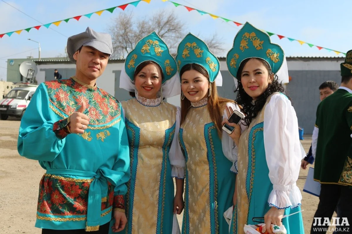 Команда &quot;Матрешки&quot;. Фото Гульнары Ходжабековой