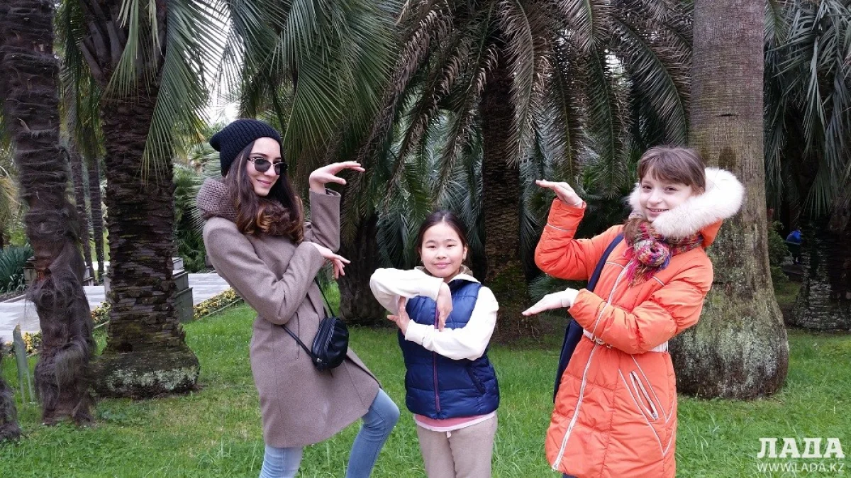 Участницы фестиваля в Сочи: Самира Гаджиева, Адеми Утешева, Екатерина Ганюшкина||news_pic_more|<!--TBegin--><a href="https://img.lada.kz/2016-04/1460546598_20160324_180854.jpg" onclick="return hs.expand(this)" ><img align="left" src="https://img.lada.kz/2016-04/thumbs/1460546598_20160324_180854.jpg" alt='Вокалистки из Актау завоевали первые места на фестивале в Сочи' title='Вокалистки из Актау завоевали первые места на фестивале в Сочи'  /></a><!--TEnd--><br /><!--TBegin--><a href="https://img.lada.kz/2016-04/1460546643_20160326_150956.jpg" onclick="return hs.expand(this)" ><img align="left" src="https://img.lada.kz/2016-04/thumbs/1460546643_20160326_150956.jpg" alt='Вокалистки из Актау завоевали первые места на фестивале в Сочи' title='Вокалистки из Актау завоевали первые места на фестивале в Сочи'  /></a><!--TEnd--><br /><!--TBegin--><a href="https://img.lada.kz/2016-04/1460546613_img-20160325-wa0011.jpg" onclick="return hs.expand(this)" ><img align="left" src="https://img.lada.kz/2016-04/thumbs/1460546613_img-20160325-wa0011.jpg" alt='Вокалистки из Актау завоевали первые места на фестивале в Сочи' title='Вокалистки из Актау завоевали первые места на фестивале в Сочи'  /></a><!--TEnd--><br /><!--TBegin--><a href="https://img.lada.kz/2016-04/1460546652_img-20160325-wa0018.jpg" onclick="return hs.expand(this)" ><img align="left" src="https://img.lada.kz/2016-04/thumbs/1460546652_img-20160325-wa0018.jpg" alt='Вокалистки из Актау завоевали первые места на фестивале в Сочи' title='Вокалистки из Актау завоевали первые места на фестивале в Сочи'  /></a><!--TEnd--><br /><!--TBegin--><a href="https://img.lada.kz/2016-04/1460546695_img-20160327-wa0015.jpg" onclick="return hs.expand(this)" ><img align="left" src="https://img.lada.kz/2016-04/thumbs/1460546695_img-20160327-wa0015.jpg" alt='Вокалистки из Актау завоевали первые места на фестивале в Сочи' title='Вокалистки из Актау завоевали первые места на фестивале в Сочи'  /></a><!--TEnd--><br /><!--TBegin--><a href="https://img.lada.kz/2016-04/1460546608_img-20160329-wa0001.jpg" onclick="return hs.expand(this)" ><img align="left" src="https://img.lada.kz/2016-04/thumbs/1460546608_img-20160329-wa0001.jpg" alt='Вокалистки из Актау завоевали первые места на фестивале в Сочи' title='Вокалистки из Актау завоевали первые места на фестивале в Сочи'  /></a><!--TEnd--><br /><!--TBegin--><a href="https://img.lada.kz/2016-04/1460546700_img-20160330-wa0008.jpg" onclick="return hs.expand(this)" ><img align="left" src="https://img.lada.kz/2016-04/thumbs/1460546700_img-20160330-wa0008.jpg" alt='Вокалистки из Актау завоевали первые места на фестивале в Сочи' title='Вокалистки из Актау завоевали первые места на фестивале в Сочи'  /></a><!--TEnd-->