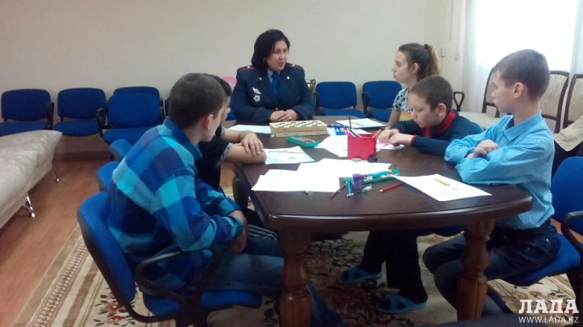 Встреча с воспитанниками спецшколы-интерната. Фото ювенальной полиции