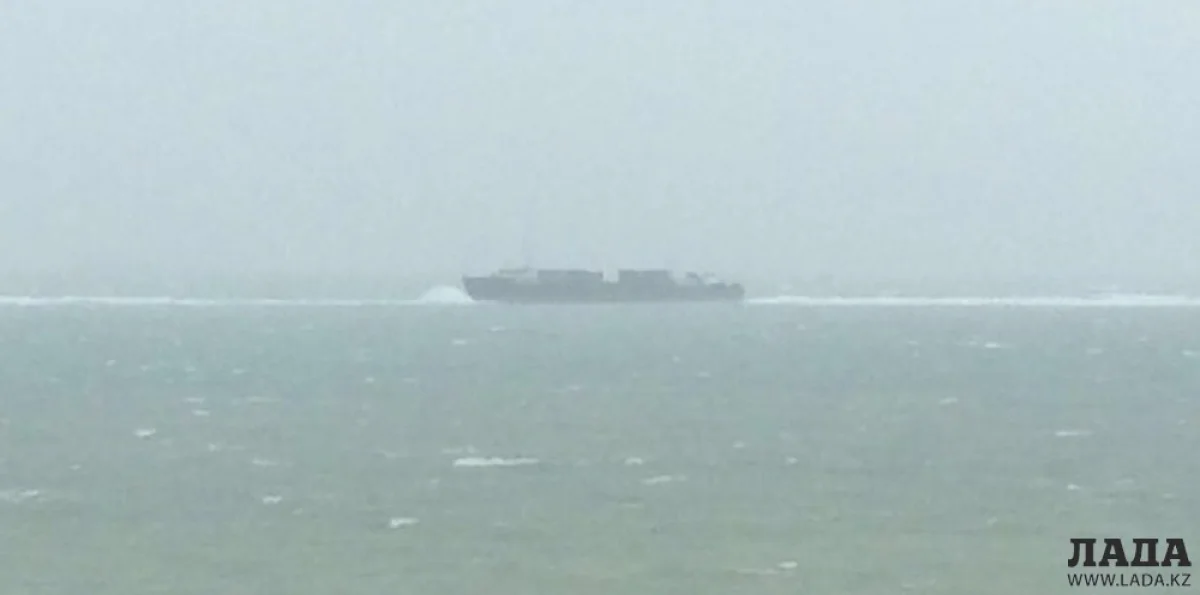 Фото автора из архива «Лады»||news_pic_more|<!--TBegin--><a href="https://img.lada.kz/2016-04/1461065797_img-20160419-wa0018.jpg" onclick="return hs.expand(this)" ><img align="left" src="https://img.lada.kz/2016-04/thumbs/1461065797_img-20160419-wa0018.jpg" alt='В Актау приступили к работам по снятию с мели иранского сухогруза «Rasha 1»' title='В Актау приступили к работам по снятию с мели иранского сухогруза «Rasha 1»'  /></a><!--TEnd-->