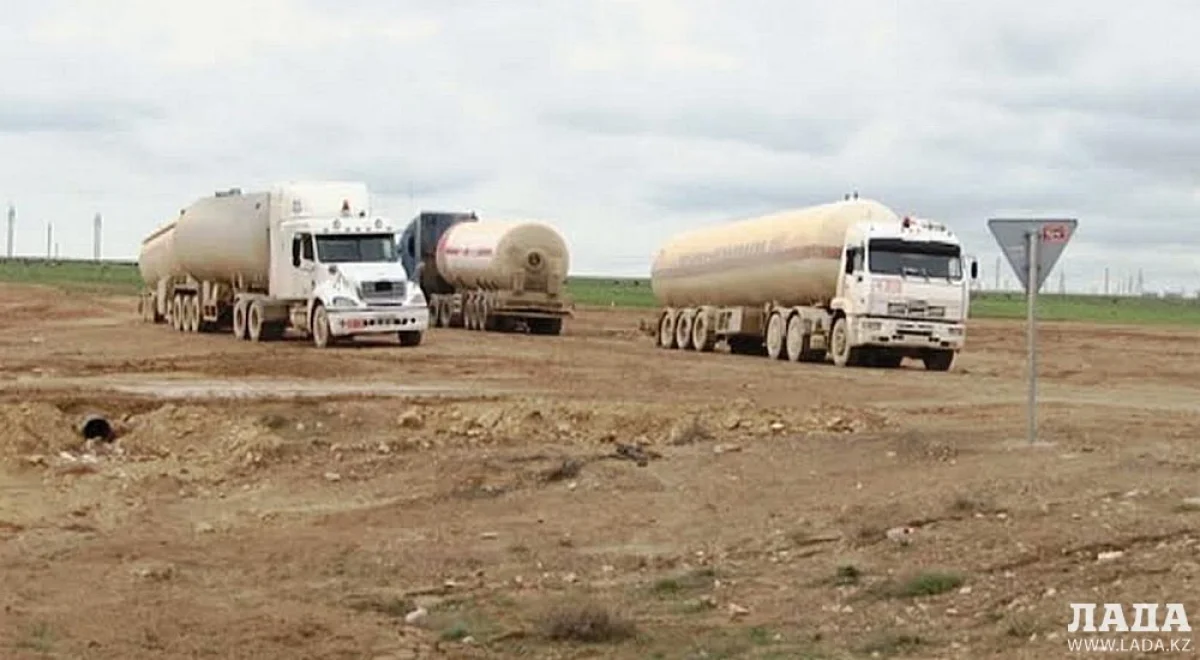 Фото предоставлено пресс-службой акимата Мангистауской области||news_pic_more|<!--TBegin--><a href="https://img.lada.kz/2016-04/1461062725_fcb3e3e6-7cc1-4fa3-9203-3ab1356cf782.jpg" onclick="return hs.expand(this)" ><img src="https://img.lada.kz/2016-04/thumbs/1461062725_fcb3e3e6-7cc1-4fa3-9203-3ab1356cf782.jpg" alt='Амангелды Халмурадов: Ни одного факта незаконного вывоза сжиженного газа за пределы области не выявлено' title='Амангелды Халмурадов: Ни одного факта незаконного вывоза сжиженного газа за пределы области не выявлено'  /></a><!--TEnd-->