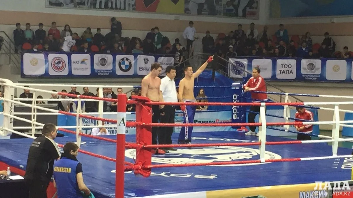 Бекжан Жайлаубаев из Актау все бои завершил досрочно. Фото предоставлено участниками соревнований