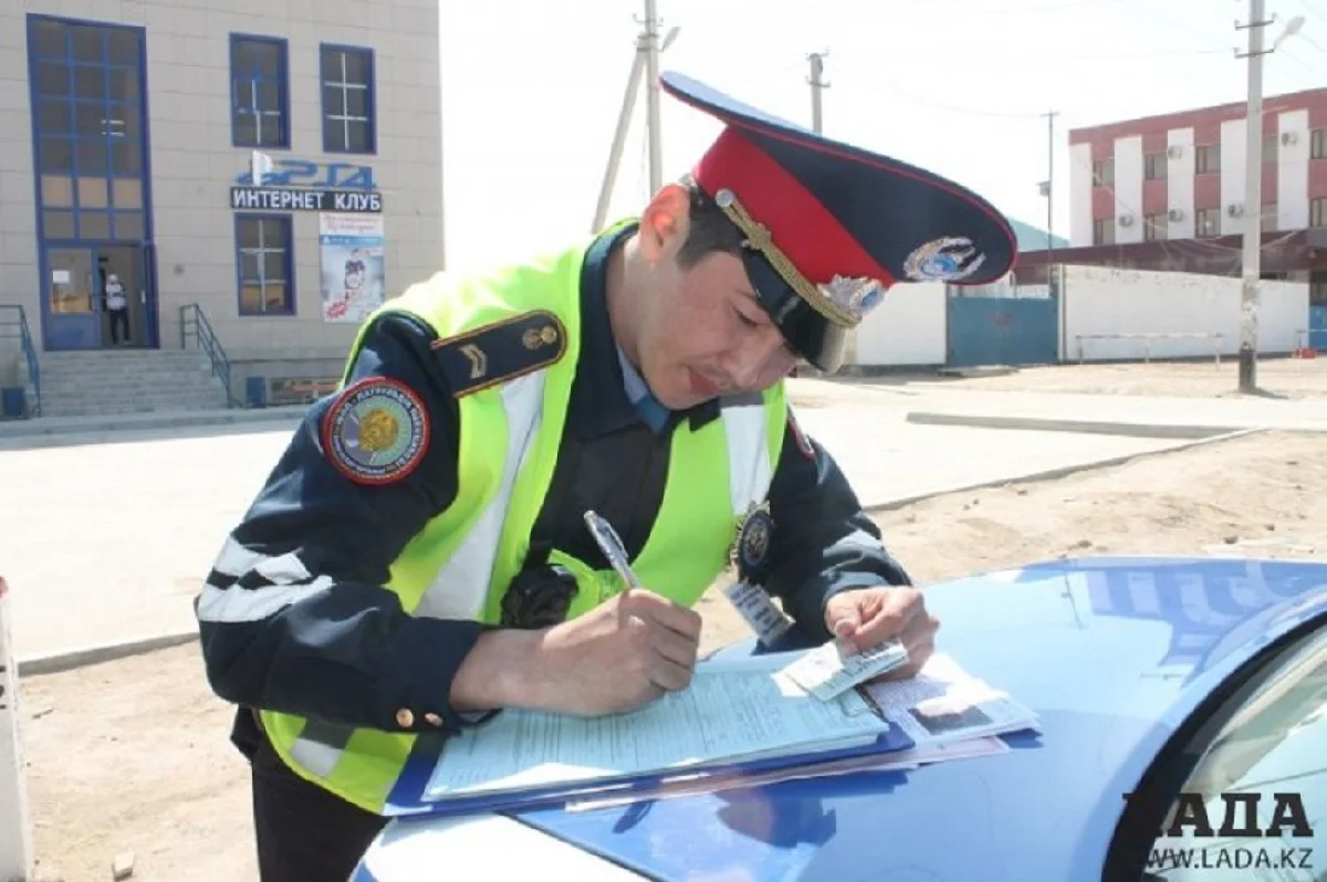 Составление очередного протокола. Фото автора