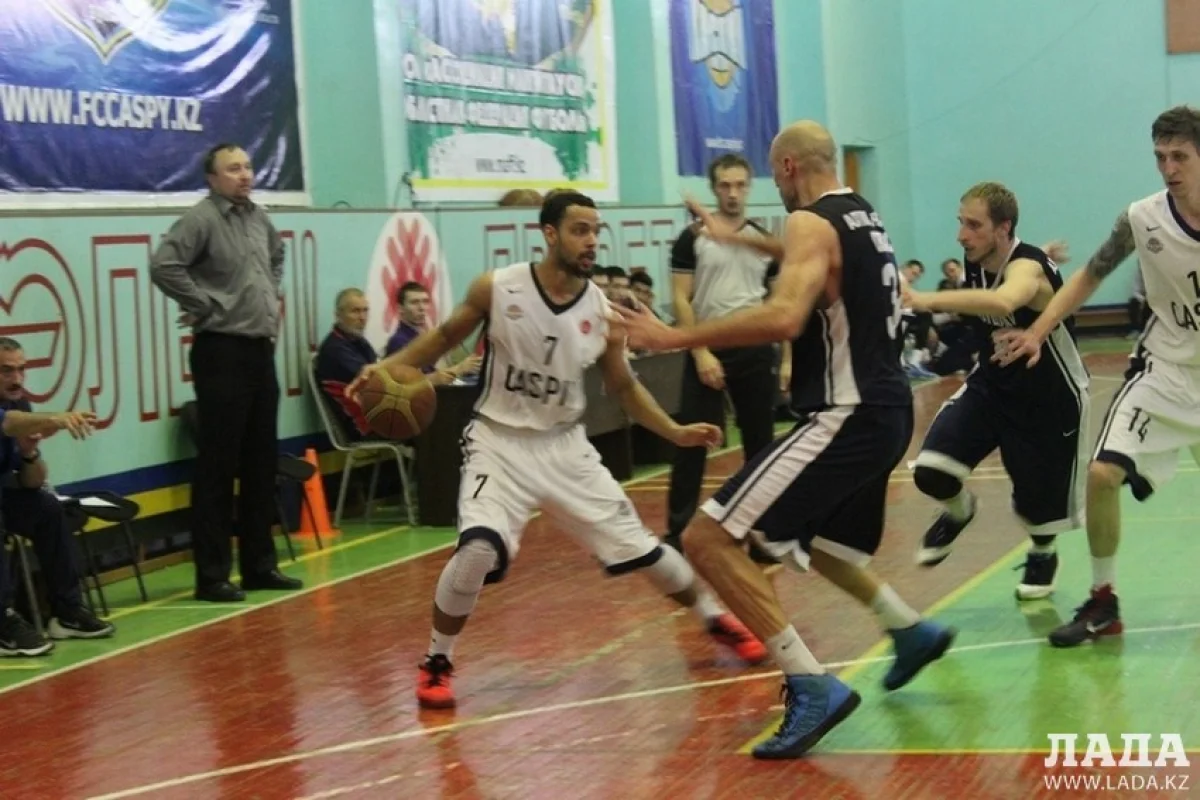 Борьба за бронзовые медали. Фото автора