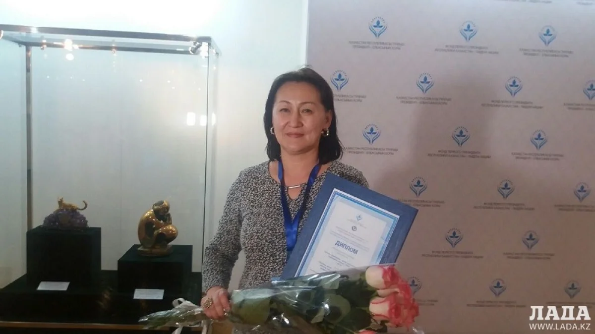 Директор центра "Рай" Райхан Бекманова||news_pic_more|<!--TBegin--><a href="https://img.lada.kz/2016-05/1462518060_ofuprenffjq.jpg" onclick="return hs.expand(this)" ><img align="left" src="https://img.lada.kz/2016-05/thumbs/1462518060_ofuprenffjq.jpg" alt='Центр неотложной социальной помощи «Рай» из Актау стал победителем республиканской ярмарки социальных проектов и идей' title='Центр неотложной социальной помощи «Рай» из Актау стал победителем республиканской ярмарки социальных проектов и идей'  /></a><!--TEnd--><br /><!--TBegin--><a href="https://img.lada.kz/2016-05/1462518144_pfygf5hrfuc.jpg" onclick="return hs.expand(this)" ><img align="left" src="https://img.lada.kz/2016-05/thumbs/1462518144_pfygf5hrfuc.jpg" alt='Центр неотложной социальной помощи «Рай» из Актау стал победителем республиканской ярмарки социальных проектов и идей' title='Центр неотложной социальной помощи «Рай» из Актау стал победителем республиканской ярмарки социальных проектов и идей'  /></a><!--TEnd--><br /><!--TBegin--><a href="https://img.lada.kz/2016-05/1462518078_ue2oebs7ir4.jpg" onclick="return hs.expand(this)" ><img align="left" src="https://img.lada.kz/2016-05/thumbs/1462518078_ue2oebs7ir4.jpg" alt='Центр неотложной социальной помощи «Рай» из Актау стал победителем республиканской ярмарки социальных проектов и идей' title='Центр неотложной социальной помощи «Рай» из Актау стал победителем республиканской ярмарки социальных проектов и идей'  /></a><!--TEnd-->