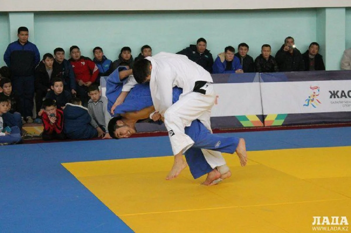 Сунгат Жубаткан - один из сильнейших дзюдоистов страны. Фото автора