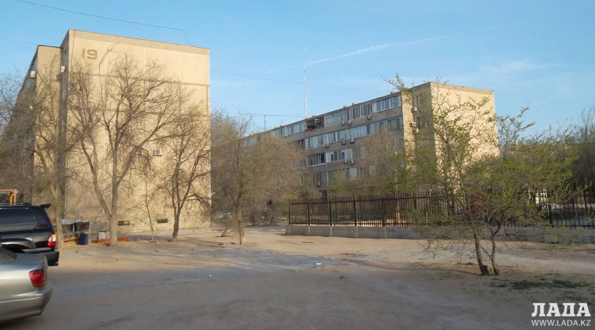 19 дом в 7 микрорайоне Актау