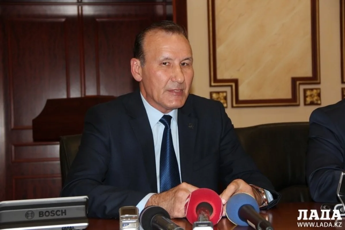 Бакытжан Бекмуратов. Фото из архива &quot;Лады&quot;