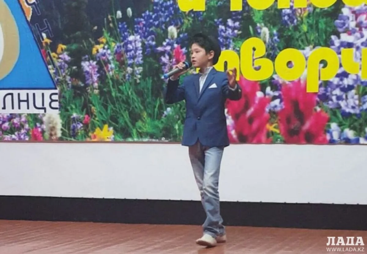 Биржан Алхам. Фото из личного архива||news_pic_more|<!--TBegin--><a href="https://img.lada.kz/2016-06/1465300750_img-20160607-wa0008_cr.jpg" onclick="return hs.expand(this)" ><img src="https://img.lada.kz/2016-06/thumbs/1465300750_img-20160607-wa0008_cr.jpg" alt='Биржан Алхам из Мангистау занял первое место на фестивале-конкурсе «Тау күні» в Алматы' title='Биржан Алхам из Мангистау занял первое место на фестивале-конкурсе «Тау күні» в Алматы'  /></a><!--TEnd--><br /><!--TBegin--><a href="https://img.lada.kz/2016-06/1465300679_img-20160607-wa0004_cr.jpg" onclick="return hs.expand(this)" ><img src="https://img.lada.kz/2016-06/thumbs/1465300679_img-20160607-wa0004_cr.jpg" alt='Биржан Алхам из Мангистау занял первое место на фестивале-конкурсе «Тау күні» в Алматы' title='Биржан Алхам из Мангистау занял первое место на фестивале-конкурсе «Тау күні» в Алматы'  /></a><!--TEnd-->