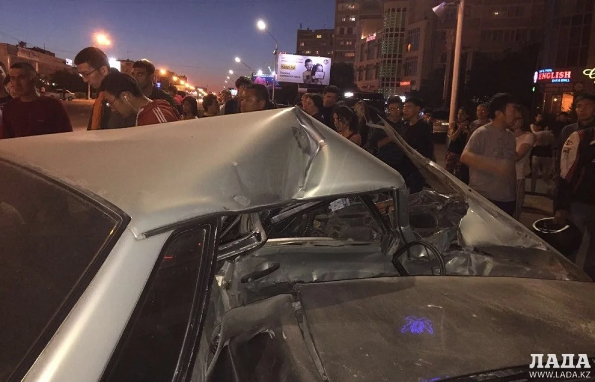 Дело по дорожной аварии, в которой погиб водитель автомашины &quot;ВАЗ-21099&quot;, не завершено. Фото из архива &quot;Лады&quot;