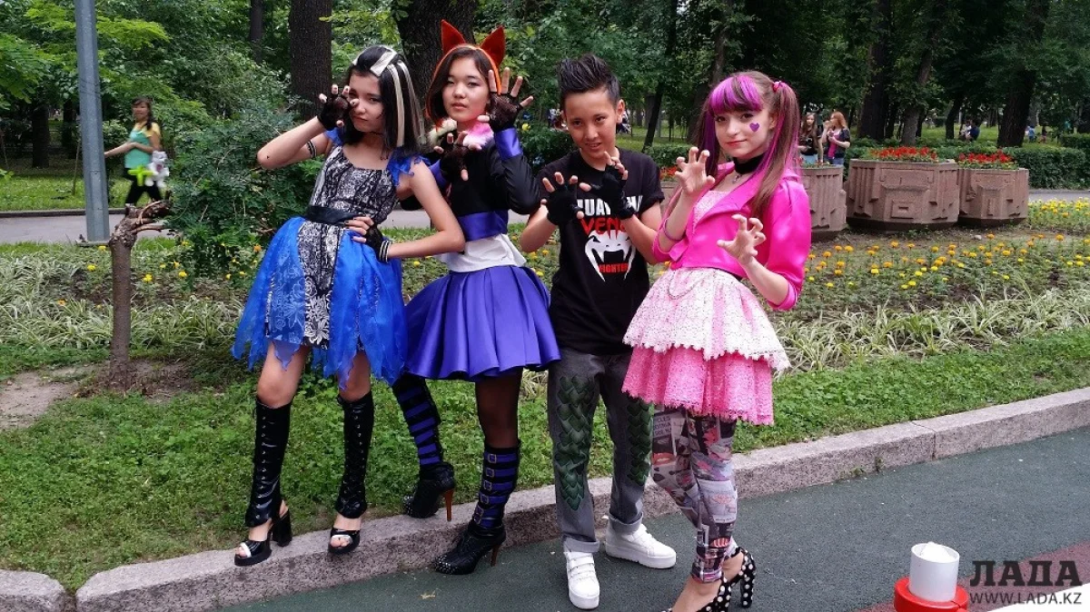 Квартет «Жұлдыздар»||news_pic_more|<!--TBegin--><a href="https://img.lada.kz/2016-06/1465363579_vse-2.jpg" onclick="return hs.expand(this)" ><img align="left" src="https://img.lada.kz/2016-06/thumbs/1465363579_vse-2.jpg" alt='Квартет «Жұлдыздар» из Актау завоевал гран-при на международном фестивале «Бозторғай»' title='Квартет «Жұлдыздар» из Актау завоевал гран-при на международном фестивале «Бозторғай»'  /></a><!--TEnd--><br /><!--TBegin--><a href="https://img.lada.kz/2016-06/1465363545_katya-osiet.jpg" onclick="return hs.expand(this)" ><img align="left" src="https://img.lada.kz/2016-06/thumbs/1465363545_katya-osiet.jpg" alt='Квартет «Жұлдыздар» из Актау завоевал гран-при на международном фестивале «Бозторғай»' title='Квартет «Жұлдыздар» из Актау завоевал гран-при на международном фестивале «Бозторғай»'  /></a><!--TEnd--><br /><!--TBegin--><a href="https://img.lada.kz/2016-06/1465363550_neylya.jpg" onclick="return hs.expand(this)" ><img align="left" src="https://img.lada.kz/2016-06/thumbs/1465363550_neylya.jpg" alt='Квартет «Жұлдыздар» из Актау завоевал гран-при на международном фестивале «Бозторғай»' title='Квартет «Жұлдыздар» из Актау завоевал гран-при на международном фестивале «Бозторғай»'  /></a><!--TEnd-->