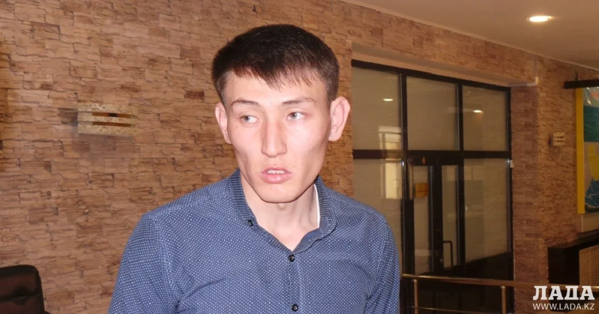 Маулен Абдуалиев - инспектор дорожной полиции