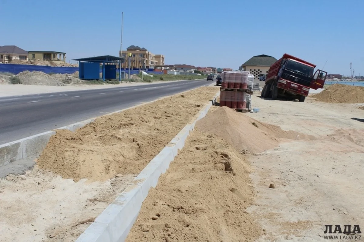 Фото автора||news_pic_more|<!--TBegin--><a href="https://img.lada.kz/2016-06/1466594580_img_1479.jpg" onclick="return hs.expand(this)" ><img align="left" src="https://img.lada.kz/2016-06/thumbs/1466594580_img_1479.jpg" alt='В Актау при доставке материалов для строительства тротуара в песке застряли два грузовика' title='В Актау при доставке материалов для строительства тротуара в песке застряли два грузовика'  /></a><!--TEnd--><br /><!--TBegin--><a href="https://img.lada.kz/2016-06/1466594558_img_1483.jpg" onclick="return hs.expand(this)" ><img align="left" src="https://img.lada.kz/2016-06/thumbs/1466594558_img_1483.jpg" alt='В Актау при доставке материалов для строительства тротуара в песке застряли два грузовика' title='В Актау при доставке материалов для строительства тротуара в песке застряли два грузовика'  /></a><!--TEnd--><br /><!--TBegin--><a href="https://img.lada.kz/2016-06/1466594506_img_1485.jpg" onclick="return hs.expand(this)" ><img align="left" src="https://img.lada.kz/2016-06/thumbs/1466594506_img_1485.jpg" alt='В Актау при доставке материалов для строительства тротуара в песке застряли два грузовика' title='В Актау при доставке материалов для строительства тротуара в песке застряли два грузовика'  /></a><!--TEnd--><br /><!--TBegin--><a href="https://img.lada.kz/2016-06/1466594545_img_1487.jpg" onclick="return hs.expand(this)" ><img align="left" src="https://img.lada.kz/2016-06/thumbs/1466594545_img_1487.jpg" alt='В Актау при доставке материалов для строительства тротуара в песке застряли два грузовика' title='В Актау при доставке материалов для строительства тротуара в песке застряли два грузовика'  /></a><!--TEnd--><br /><!--TBegin--><a href="https://img.lada.kz/2016-06/1466594527_img_1491.jpg" onclick="return hs.expand(this)" ><img align="left" src="https://img.lada.kz/2016-06/thumbs/1466594527_img_1491.jpg" alt='В Актау при доставке материалов для строительства тротуара в песке застряли два грузовика' title='В Актау при доставке материалов для строительства тротуара в песке застряли два грузовика'  /></a><!--TEnd--><br /><!--TBegin--><a href="https://img.lada.kz/2016-06/1466594541_img_1495.jpg" onclick="return hs.expand(this)" ><img align="left" src="https://img.lada.kz/2016-06/thumbs/1466594541_img_1495.jpg" alt='В Актау при доставке материалов для строительства тротуара в песке застряли два грузовика' title='В Актау при доставке материалов для строительства тротуара в песке застряли два грузовика'  /></a><!--TEnd--><br /><!--TBegin--><a href="https://img.lada.kz/2016-06/1466594507_img_1501.jpg" onclick="return hs.expand(this)" ><img align="left" src="https://img.lada.kz/2016-06/thumbs/1466594507_img_1501.jpg" alt='В Актау при доставке материалов для строительства тротуара в песке застряли два грузовика' title='В Актау при доставке материалов для строительства тротуара в песке застряли два грузовика'  /></a><!--TEnd--><br /><!--TBegin--><a href="https://img.lada.kz/2016-06/1466594515_img_1506.jpg" onclick="return hs.expand(this)" ><img align="left" src="https://img.lada.kz/2016-06/thumbs/1466594515_img_1506.jpg" alt='В Актау при доставке материалов для строительства тротуара в песке застряли два грузовика' title='В Актау при доставке материалов для строительства тротуара в песке застряли два грузовика'  /></a><!--TEnd-->