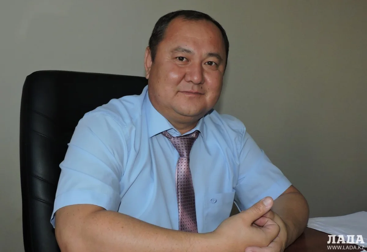 К.Титанов, главный врач ОПТД. Фото автора