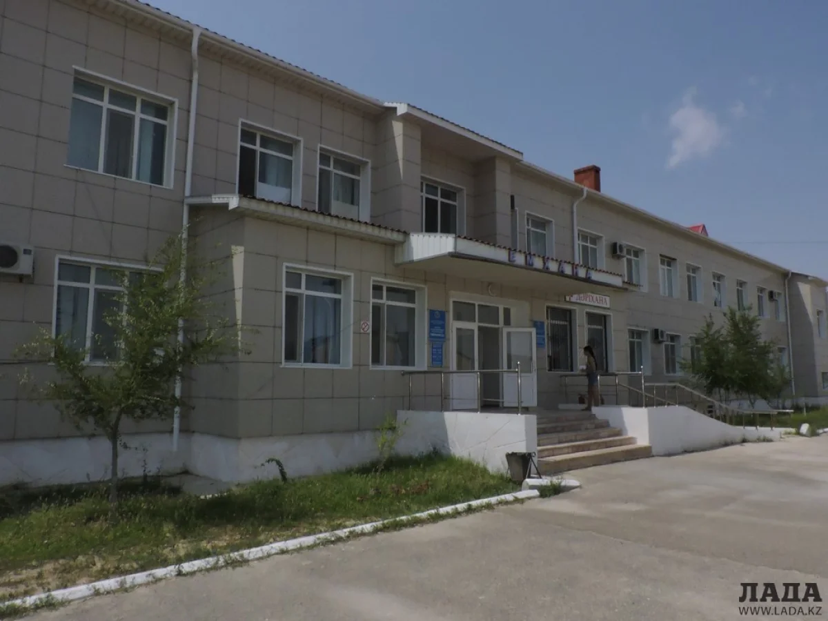 Каракиянская районная больница. Фото автора