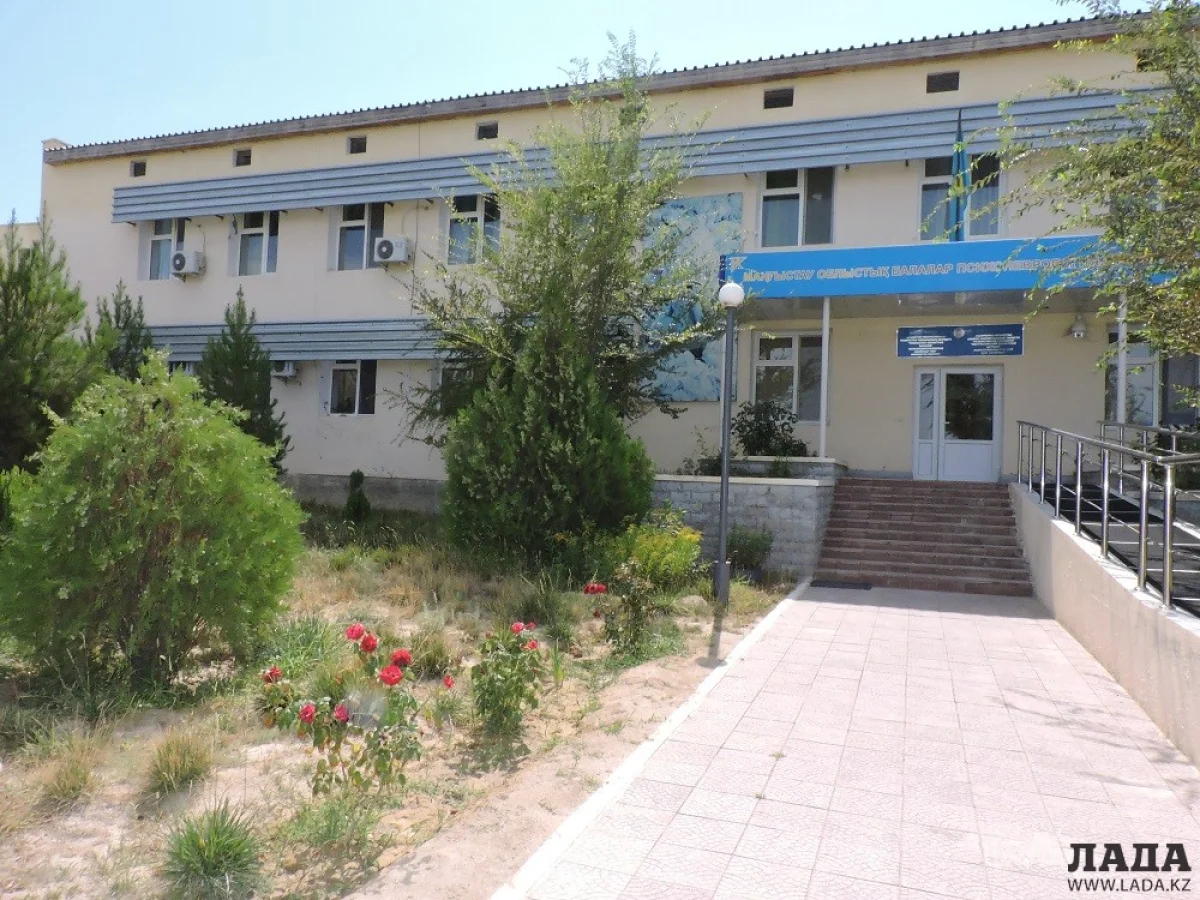 Здание дома-интерната. Фото автора