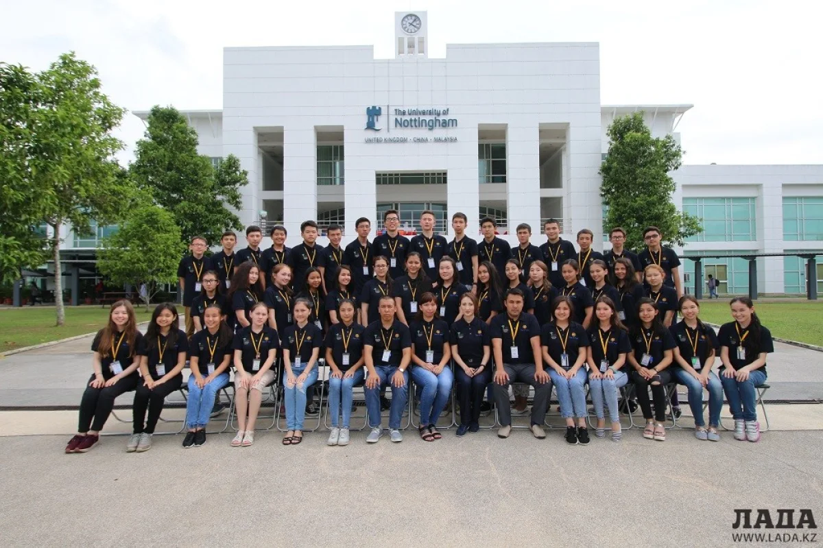 Участники курса из Казахстана||news_pic_more|<!--TBegin--><a href="https://img.lada.kz/2016-08/1472104665_img_3671.jpg" onclick="return hs.expand(this)" ><img align="left" src="https://img.lada.kz/2016-08/thumbs/1472104665_img_3671.jpg" alt='Школьник из Актау хочет создать энциклопедию растений Казахстана' title='Школьник из Актау хочет создать энциклопедию растений Казахстана'  /></a><!--TEnd--><br /><!--TBegin--><a href="https://img.lada.kz/2016-08/1472104602_img_5099.jpg" onclick="return hs.expand(this)" ><img align="left" src="https://img.lada.kz/2016-08/thumbs/1472104602_img_5099.jpg" alt='Школьник из Актау хочет создать энциклопедию растений Казахстана' title='Школьник из Актау хочет создать энциклопедию растений Казахстана'  /></a><!--TEnd-->