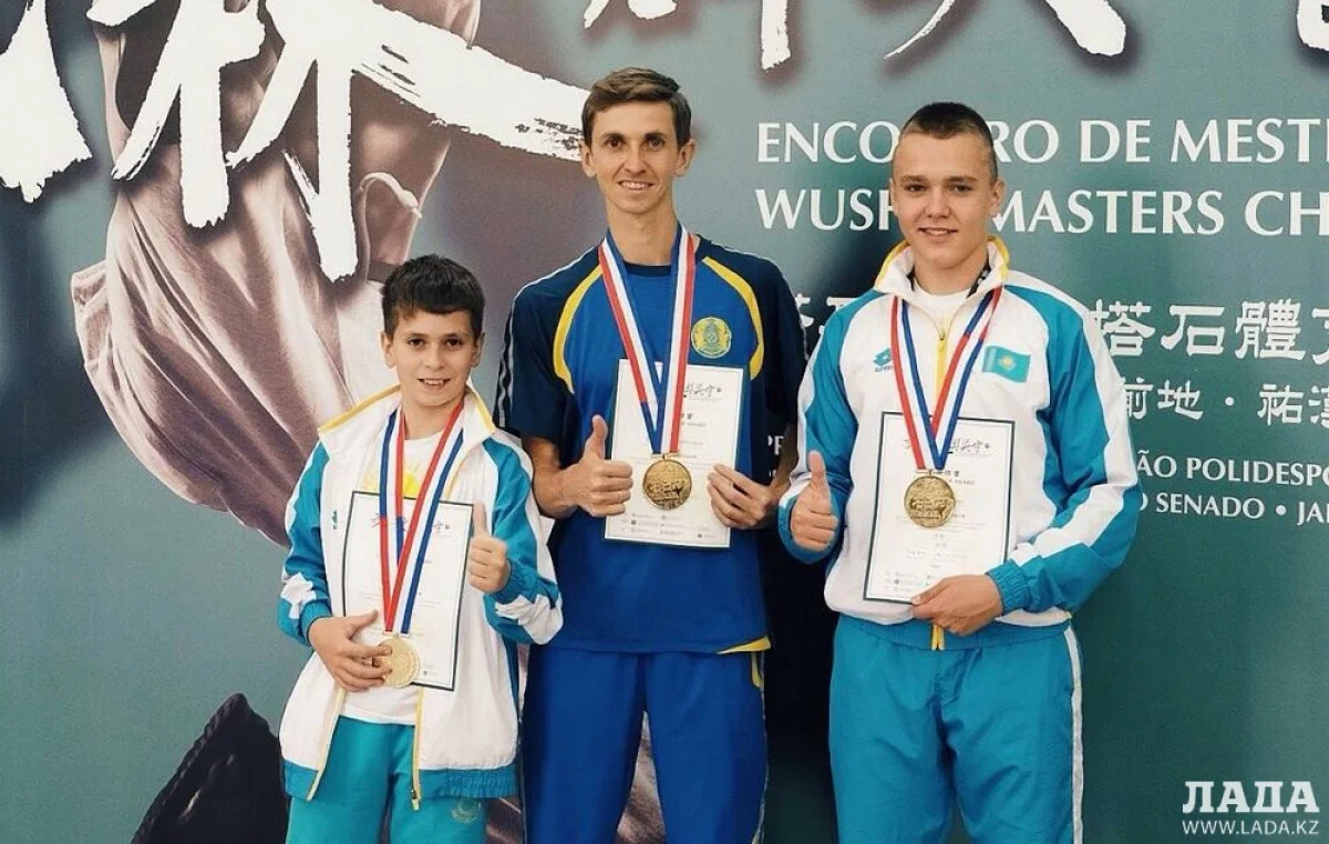 Фото участников турнира