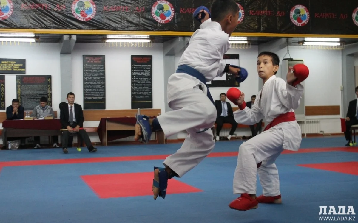 Бой за первое место. Фото автора