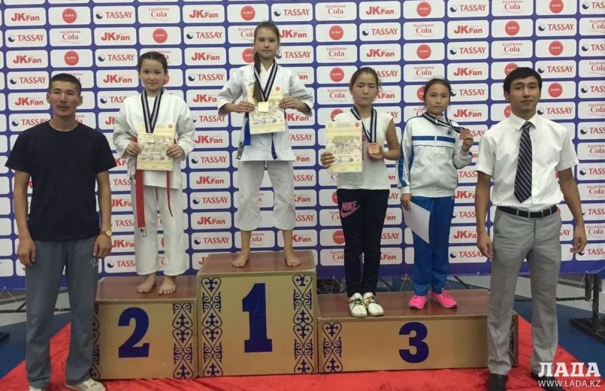 На первой ступени пьедестала Аида Битимбаева