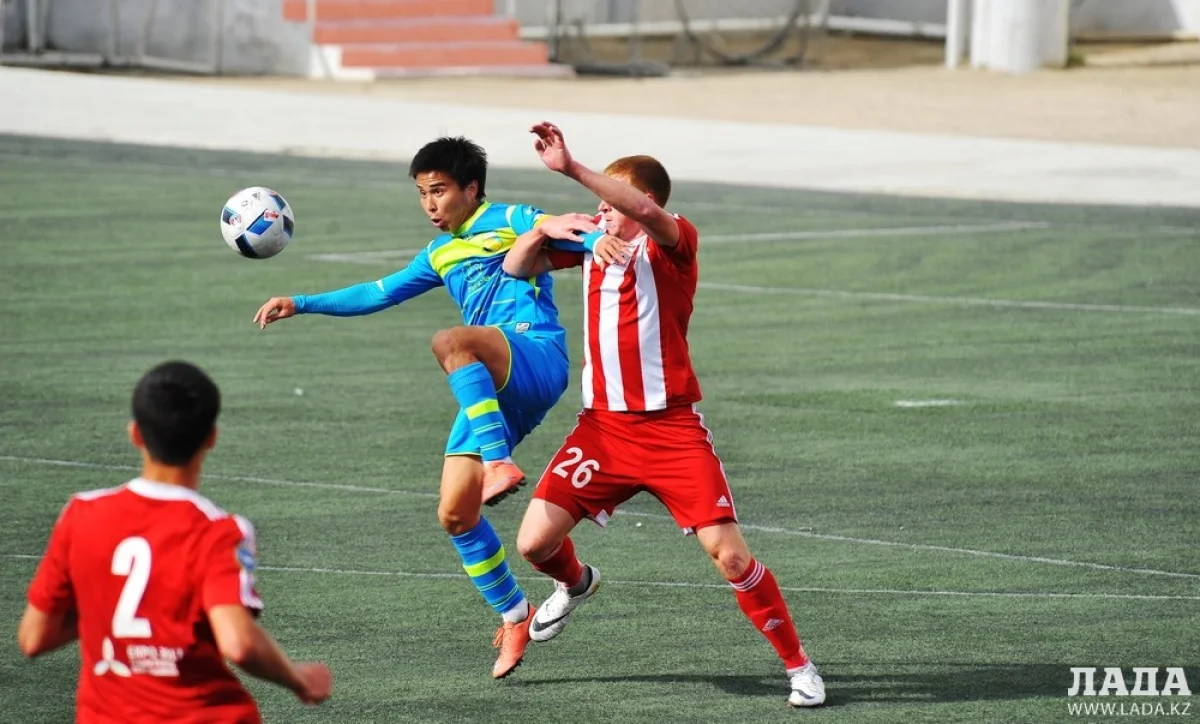 Из последних сил||news_pic_more|<!--TBegin--><a href="https://img.lada.kz/2016-10/1476613090_1476606743_18.jpg" onclick="return hs.expand(this)" ><img src="https://img.lada.kz/2016-10/thumbs/1476613090_1476606743_18.jpg" alt='Футбольный клуб «Каспий» обыграл команду из Жетысая со счетом 3:0' title='Футбольный клуб «Каспий» обыграл команду из Жетысая со счетом 3:0'  /></a><!--TEnd--><br /><!--TBegin--><a href="https://img.lada.kz/2016-10/1476613139_1476606786_20.jpg" onclick="return hs.expand(this)" ><img src="https://img.lada.kz/2016-10/thumbs/1476613139_1476606786_20.jpg" alt='Футбольный клуб «Каспий» обыграл команду из Жетысая со счетом 3:0' title='Футбольный клуб «Каспий» обыграл команду из Жетысая со счетом 3:0'  /></a><!--TEnd--><br /><!--TBegin--><a href="https://img.lada.kz/2016-10/1476613118_1476606801_16.jpg" onclick="return hs.expand(this)" ><img src="https://img.lada.kz/2016-10/thumbs/1476613118_1476606801_16.jpg" alt='Футбольный клуб «Каспий» обыграл команду из Жетысая со счетом 3:0' title='Футбольный клуб «Каспий» обыграл команду из Жетысая со счетом 3:0'  /></a><!--TEnd--><br /><!--TBegin--><a href="https://img.lada.kz/2016-10/1476613148_lada-5.jpg" onclick="return hs.expand(this)" ><img src="https://img.lada.kz/2016-10/thumbs/1476613148_lada-5.jpg" alt='Футбольный клуб «Каспий» обыграл команду из Жетысая со счетом 3:0' title='Футбольный клуб «Каспий» обыграл команду из Жетысая со счетом 3:0'  /></a><!--TEnd--><br /><!--TBegin--><a href="https://img.lada.kz/2016-10/1476613156_lada-6.jpg" onclick="return hs.expand(this)" ><img src="https://img.lada.kz/2016-10/thumbs/1476613156_lada-6.jpg" alt='Футбольный клуб «Каспий» обыграл команду из Жетысая со счетом 3:0' title='Футбольный клуб «Каспий» обыграл команду из Жетысая со счетом 3:0'  /></a><!--TEnd--><br /><!--TBegin--><a href="https://img.lada.kz/2016-10/1476613106_lada-7.jpg" onclick="return hs.expand(this)" ><img src="https://img.lada.kz/2016-10/thumbs/1476613106_lada-7.jpg" alt='Футбольный клуб «Каспий» обыграл команду из Жетысая со счетом 3:0' title='Футбольный клуб «Каспий» обыграл команду из Жетысая со счетом 3:0'  /></a><!--TEnd--><br /><!--TBegin--><a href="https://img.lada.kz/2016-10/1476613181_lada-11.jpg" onclick="return hs.expand(this)" ><img src="https://img.lada.kz/2016-10/thumbs/1476613181_lada-11.jpg" alt='Футбольный клуб «Каспий» обыграл команду из Жетысая со счетом 3:0' title='Футбольный клуб «Каспий» обыграл команду из Жетысая со счетом 3:0'  /></a><!--TEnd--><br /><!--TBegin--><a href="https://img.lada.kz/2016-10/1476613111_lada-12.jpg" onclick="return hs.expand(this)" ><img src="https://img.lada.kz/2016-10/thumbs/1476613111_lada-12.jpg" alt='Футбольный клуб «Каспий» обыграл команду из Жетысая со счетом 3:0' title='Футбольный клуб «Каспий» обыграл команду из Жетысая со счетом 3:0'  /></a><!--TEnd--><br /><!--TBegin--><a href="https://img.lada.kz/2016-10/1476613121_lada.jpg" onclick="return hs.expand(this)" ><img src="https://img.lada.kz/2016-10/thumbs/1476613121_lada.jpg" alt='Футбольный клуб «Каспий» обыграл команду из Жетысая со счетом 3:0' title='Футбольный клуб «Каспий» обыграл команду из Жетысая со счетом 3:0'  /></a><!--TEnd-->