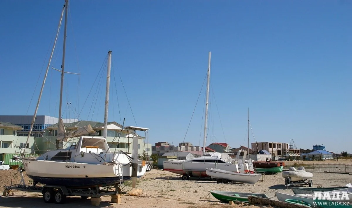 Яхт-клуб Актау
