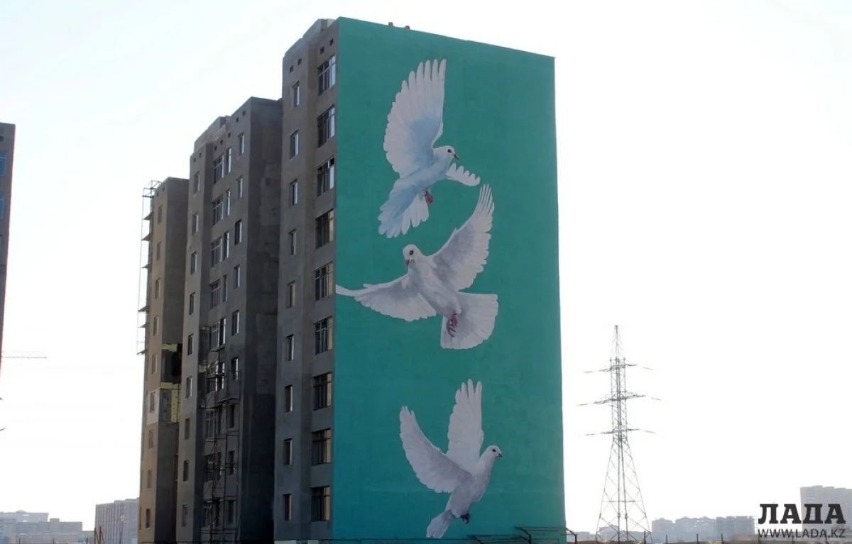 Фото автора||news_pic_more|<!--TBegin--><a href="https://img.lada.kz/2016-11/1478437063_img_0045.jpg" onclick="return hs.expand(this)" ><img src="https://img.lada.kz/2016-11/thumbs/1478437063_img_0045.jpg" alt='Огромное граффити с голубями появилось на двух новостройках в Актау' title='Огромное граффити с голубями появилось на двух новостройках в Актау'  /></a><!--TEnd--><br /><!--TBegin--><a href="https://img.lada.kz/2016-11/1478436974_img_0047.jpg" onclick="return hs.expand(this)" ><img src="https://img.lada.kz/2016-11/thumbs/1478436974_img_0047.jpg" alt='Огромное граффити с голубями появилось на двух новостройках в Актау' title='Огромное граффити с голубями появилось на двух новостройках в Актау'  /></a><!--TEnd--><br /><!--TBegin--><a href="https://img.lada.kz/2016-11/1478437062_img_0048.jpg" onclick="return hs.expand(this)" ><img src="https://img.lada.kz/2016-11/thumbs/1478437062_img_0048.jpg" alt='Огромное граффити с голубями появилось на двух новостройках в Актау' title='Огромное граффити с голубями появилось на двух новостройках в Актау'  /></a><!--TEnd--><br /><!--TBegin--><a href="https://img.lada.kz/2016-11/1478437014_img_0049.jpg" onclick="return hs.expand(this)" ><img src="https://img.lada.kz/2016-11/thumbs/1478437014_img_0049.jpg" alt='Огромное граффити с голубями появилось на двух новостройках в Актау' title='Огромное граффити с голубями появилось на двух новостройках в Актау'  /></a><!--TEnd--><br /><!--TBegin--><a href="https://img.lada.kz/2016-11/1478437027_img_0051.jpg" onclick="return hs.expand(this)" ><img src="https://img.lada.kz/2016-11/thumbs/1478437027_img_0051.jpg" alt='Огромное граффити с голубями появилось на двух новостройках в Актау' title='Огромное граффити с голубями появилось на двух новостройках в Актау'  /></a><!--TEnd--><br /><!--TBegin--><a href="https://img.lada.kz/2016-11/1478437003_img_0053.jpg" onclick="return hs.expand(this)" ><img src="https://img.lada.kz/2016-11/thumbs/1478437003_img_0053.jpg" alt='Огромное граффити с голубями появилось на двух новостройках в Актау' title='Огромное граффити с голубями появилось на двух новостройках в Актау'  /></a><!--TEnd--><br /><!--TBegin--><a href="https://img.lada.kz/2016-11/1478437013_img_0054.jpg" onclick="return hs.expand(this)" ><img src="https://img.lada.kz/2016-11/thumbs/1478437013_img_0054.jpg" alt='Огромное граффити с голубями появилось на двух новостройках в Актау' title='Огромное граффити с голубями появилось на двух новостройках в Актау'  /></a><!--TEnd--><br /><!--TBegin--><a href="https://img.lada.kz/2016-11/1478437005_img_0055.jpg" onclick="return hs.expand(this)" ><img src="https://img.lada.kz/2016-11/thumbs/1478437005_img_0055.jpg" alt='Огромное граффити с голубями появилось на двух новостройках в Актау' title='Огромное граффити с голубями появилось на двух новостройках в Актау'  /></a><!--TEnd--><br /><!--TBegin--><a href="https://img.lada.kz/2016-11/1478437027_img_0056.jpg" onclick="return hs.expand(this)" ><img src="https://img.lada.kz/2016-11/thumbs/1478437027_img_0056.jpg" alt='Огромное граффити с голубями появилось на двух новостройках в Актау' title='Огромное граффити с голубями появилось на двух новостройках в Актау'  /></a><!--TEnd-->