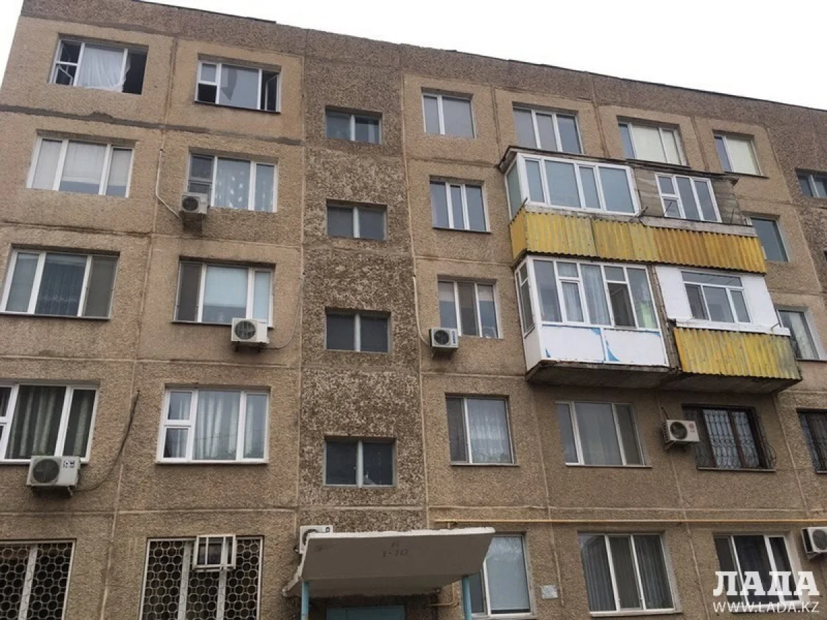 Дом, в котором обнаружили умершего мужчину. Фото автора