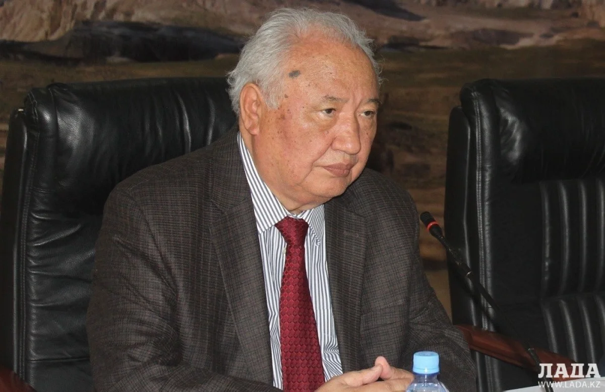 Абиш Кекилбаев