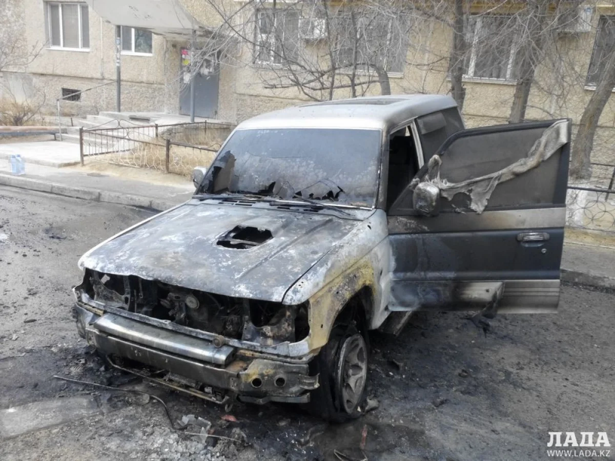 Фото очевидцев||news_pic_more|<!--TBegin--><a href="https://img.lada.kz/2016-11/1480141844_i222mg_20161126_103700.jpg" onclick="return hs.expand(this)" ><img align="left" src="https://img.lada.kz/2016-11/thumbs/1480141844_i222mg_20161126_103700.jpg" alt='В 14 микрорайоне Актау сгорел автомобиль' title='В 14 микрорайоне Актау сгорел автомобиль'  /></a><!--TEnd--><br /><!--TBegin--><a href="https://img.lada.kz/2016-11/1480141936_111img_20161126_103713.jpg" onclick="return hs.expand(this)" ><img align="left" src="https://img.lada.kz/2016-11/thumbs/1480141936_111img_20161126_103713.jpg" alt='В 14 микрорайоне Актау сгорел автомобиль' title='В 14 микрорайоне Актау сгорел автомобиль'  /></a><!--TEnd--><br /><!--TBegin--><a href="https://img.lada.kz/2016-11/1480141907_222img_20161126_103634.jpg" onclick="return hs.expand(this)" ><img align="left" src="https://img.lada.kz/2016-11/thumbs/1480141907_222img_20161126_103634.jpg" alt='В 14 микрорайоне Актау сгорел автомобиль' title='В 14 микрорайоне Актау сгорел автомобиль'  /></a><!--TEnd--><br /><!--TBegin--><a href="https://img.lada.kz/2016-11/1480141865_555img_20161126_103650.jpg" onclick="return hs.expand(this)" ><img align="left" src="https://img.lada.kz/2016-11/thumbs/1480141865_555img_20161126_103650.jpg" alt='В 14 микрорайоне Актау сгорел автомобиль' title='В 14 микрорайоне Актау сгорел автомобиль'  /></a><!--TEnd-->