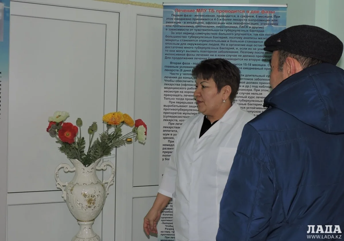 Фтизиатры информируют родителей о заболевании. Фото автора