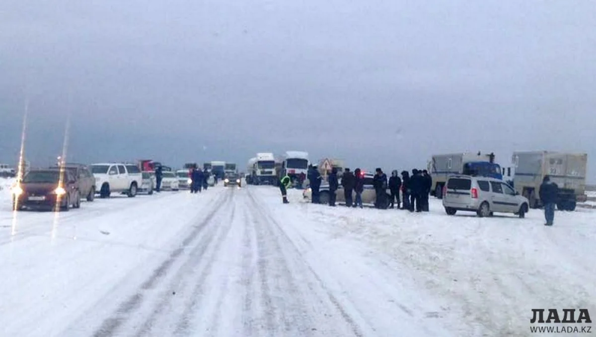 Трасса Актау- Жанаозен. Фото пользователя сайта lada.kz