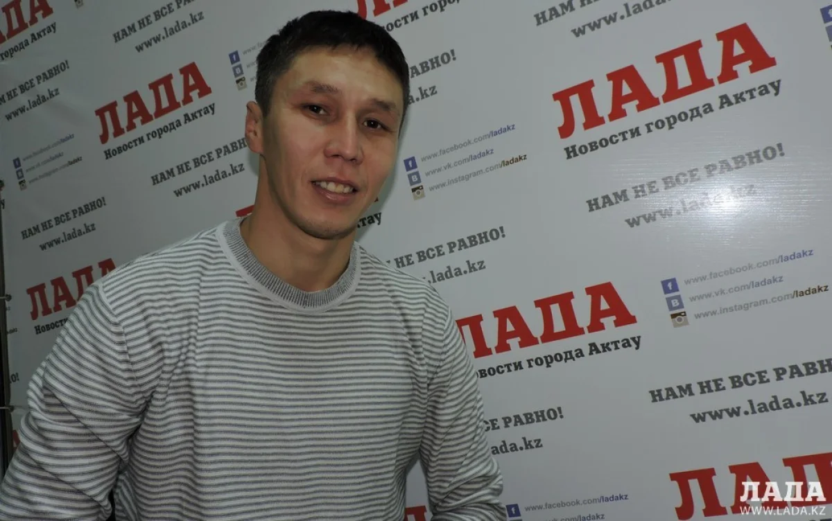 Асылбек Бижанов - обладатель главного приза областного конкурса. Фото автора