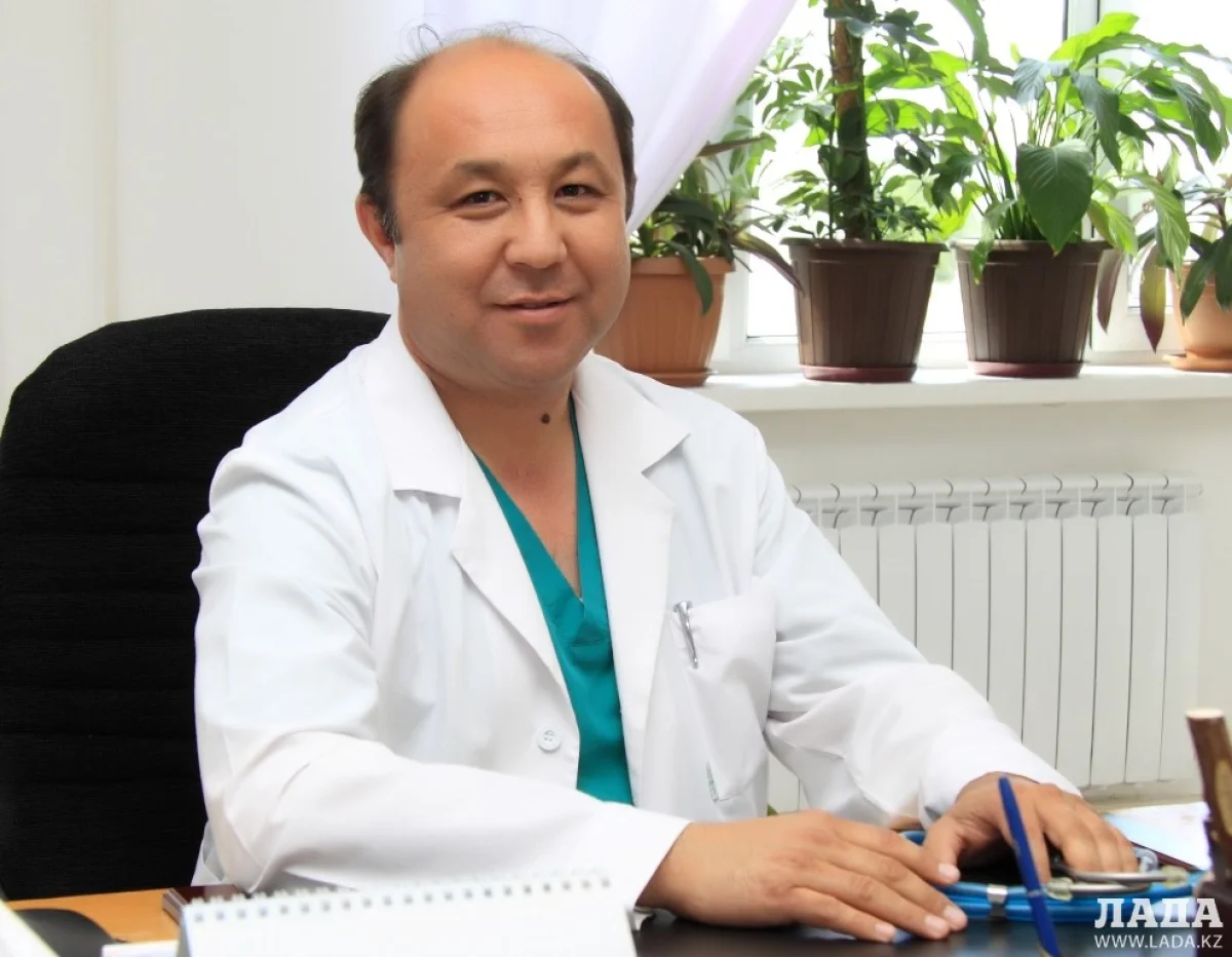 Кайрат Диналиев, главный врач областной инфекционной больницы. Фото предоставлено К.Диналиевым