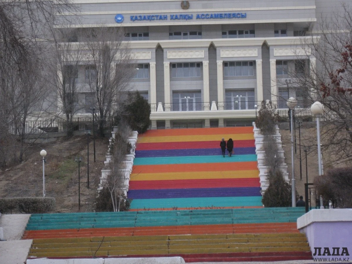 Лестница к &quot;Дому дружбы&quot;