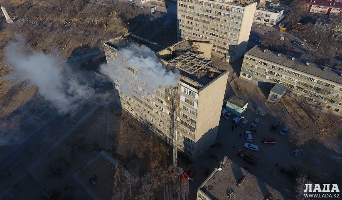 Пожар по адресу 1 микрорайон, 4 дом