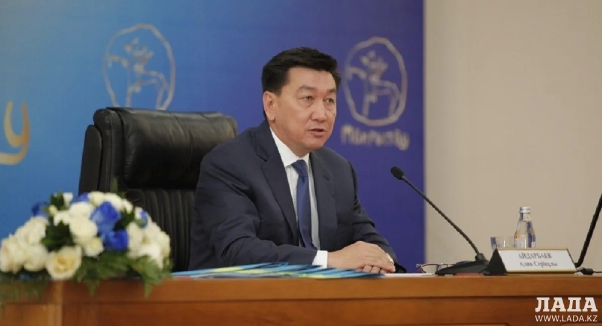 Алик Айдарбаев