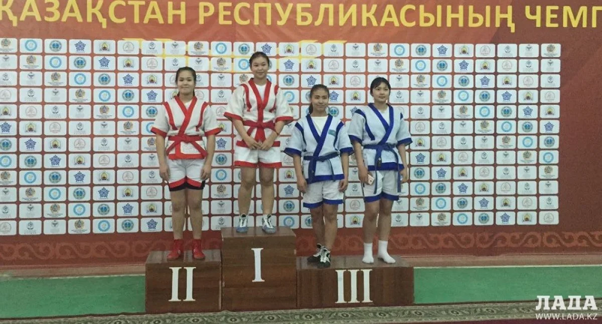 На втором месте Райгуль Калдыбаева. Фото предоставлено федерацией Мангистауской области по казакша-курес