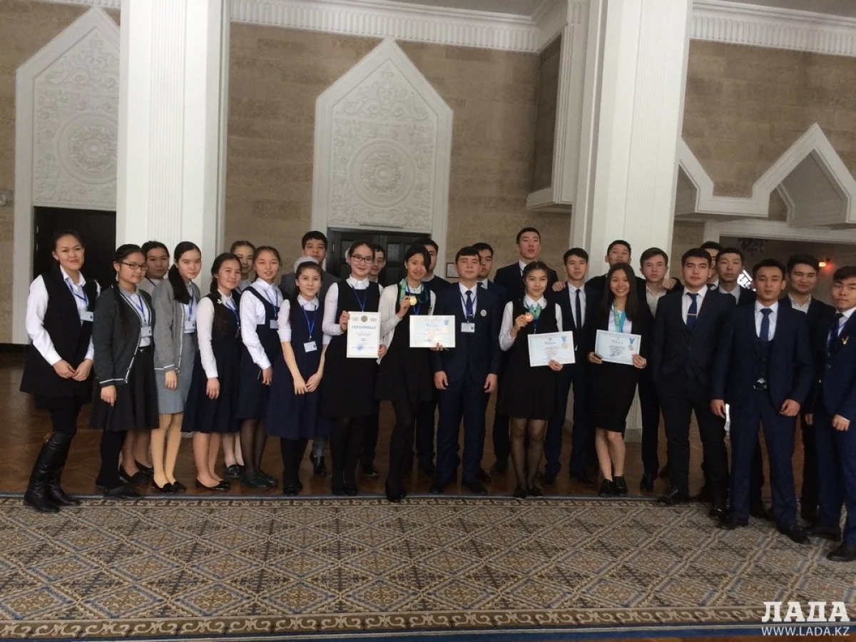 Мангистауские школьники вернулись из Алматы с победой