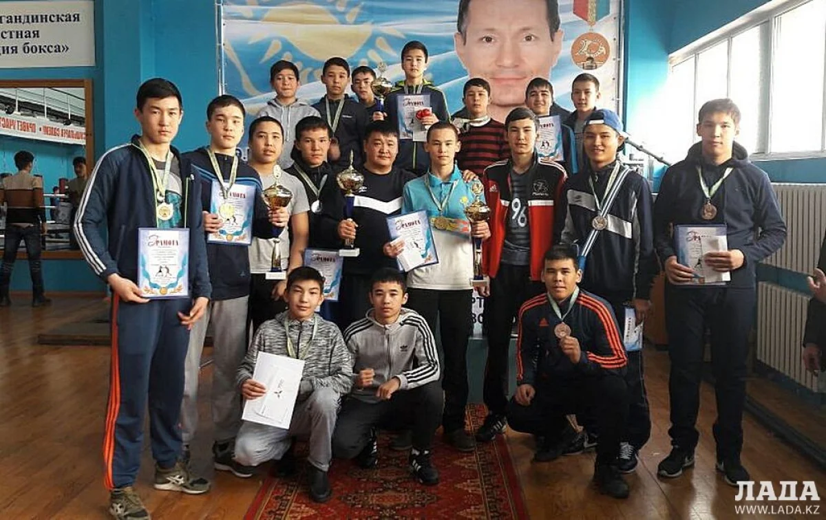Победители турнира. Фото предоставлено пресс-службой федерации бокса Мангистауской области