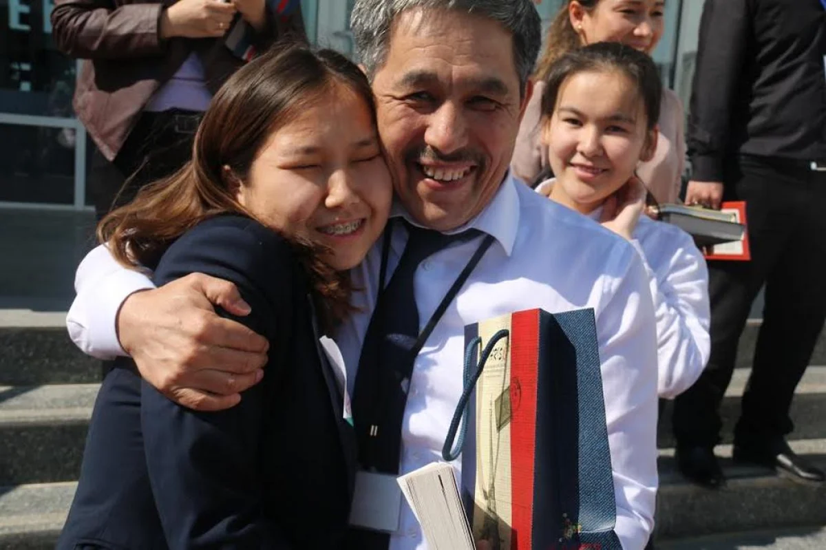 Фото предоставлено пресс-службой школы||news_pic_more|<!--TBegin--><a href="https://www.lada.kz/uploads/posts/2017-04/1492836667_unnamed-1.jpg" onclick="return hs.expand(this)" ><img align="left" src="https://www.lada.kz/uploads/posts/2017-04/thumbs/1492836667_unnamed-1.jpg" alt='В актауской Назарбаев Интеллектуальной школе искали «тайных читателей»' title='В актауской Назарбаев Интеллектуальной школе искали «тайных читателей»'  /></a><!--TEnd--><br /><!--TBegin--><a href="https://www.lada.kz/uploads/posts/2017-04/1492836678_unnamed-3.jpg" onclick="return hs.expand(this)" ><img align="left" src="https://www.lada.kz/uploads/posts/2017-04/thumbs/1492836678_unnamed-3.jpg" alt='В актауской Назарбаев Интеллектуальной школе искали «тайных читателей»' title='В актауской Назарбаев Интеллектуальной школе искали «тайных читателей»'  /></a><!--TEnd--><br /><!--TBegin--><a href="https://www.lada.kz/uploads/posts/2017-04/1492836714_unnamed-5.jpg" onclick="return hs.expand(this)" ><img align="left" src="https://www.lada.kz/uploads/posts/2017-04/thumbs/1492836714_unnamed-5.jpg" alt='В актауской Назарбаев Интеллектуальной школе искали «тайных читателей»' title='В актауской Назарбаев Интеллектуальной школе искали «тайных читателей»'  /></a><!--TEnd--><br /><!--TBegin--><a href="https://www.lada.kz/uploads/posts/2017-04/1492836766_unnamed-6.jpg" onclick="return hs.expand(this)" ><img align="left" src="https://www.lada.kz/uploads/posts/2017-04/thumbs/1492836766_unnamed-6.jpg" alt='В актауской Назарбаев Интеллектуальной школе искали «тайных читателей»' title='В актауской Назарбаев Интеллектуальной школе искали «тайных читателей»'  /></a><!--TEnd--><br /><!--TBegin--><a href="https://www.lada.kz/uploads/posts/2017-04/1492836676_unnamed-7.jpg" onclick="return hs.expand(this)" ><img align="left" src="https://www.lada.kz/uploads/posts/2017-04/thumbs/1492836676_unnamed-7.jpg" alt='В актауской Назарбаев Интеллектуальной школе искали «тайных читателей»' title='В актауской Назарбаев Интеллектуальной школе искали «тайных читателей»'  /></a><!--TEnd--><br /><!--TBegin--><a href="https://www.lada.kz/uploads/posts/2017-04/1492836678_unnamed.jpg" onclick="return hs.expand(this)" ><img align="left" src="https://www.lada.kz/uploads/posts/2017-04/thumbs/1492836678_unnamed.jpg" alt='В актауской Назарбаев Интеллектуальной школе искали «тайных читателей»' title='В актауской Назарбаев Интеллектуальной школе искали «тайных читателей»'  /></a><!--TEnd-->