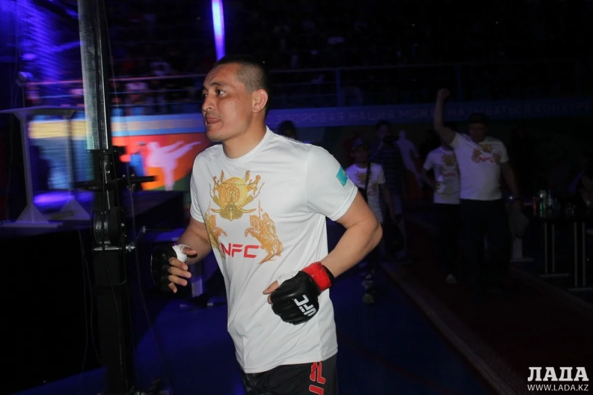 Азамат Абилов перед боем