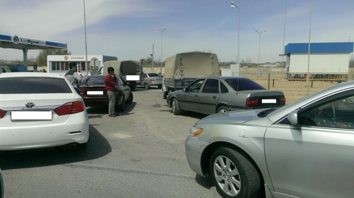 На одной из заправок. Фото пользователей Lada.kz