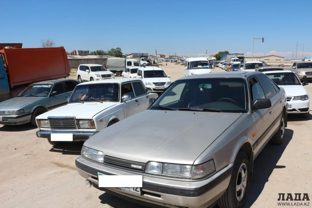 Очередь на заправку. Фото автора