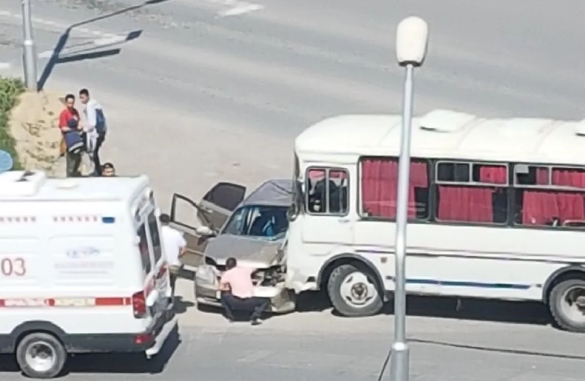 Кадр видео||news_pic_more|<div align="center"><!--TBegin--><a href="https://www.lada.kz/uploads/posts/2017-05/1495890723_80fd2393-8824-423d-a8d1-dcd5051898a1.jpg" onclick="return hs.expand(this)" ><img src="https://www.lada.kz/uploads/posts/2017-05/thumbs/1495890723_80fd2393-8824-423d-a8d1-dcd5051898a1.jpg" alt='Двое мужчин пострадали в ДТП с участием автобуса в Актау' title='Двое мужчин пострадали в ДТП с участием автобуса в Актау'  /></a><!--TEnd--></div><br /><div align="center"><!--TBegin--><a href="https://www.lada.kz/uploads/posts/2017-05/1495890756_785c33a4-e0b2-4e43-af9c-d046b4d66d7d.jpg" onclick="return hs.expand(this)" ><img src="https://www.lada.kz/uploads/posts/2017-05/thumbs/1495890756_785c33a4-e0b2-4e43-af9c-d046b4d66d7d.jpg" alt='Двое мужчин пострадали в ДТП с участием автобуса в Актау' title='Двое мужчин пострадали в ДТП с участием автобуса в Актау'  /></a><!--TEnd--></div><br /><div align="center"><!--TBegin--><a href="https://www.lada.kz/uploads/posts/2017-05/1495890761_ab00d9d7-6821-432e-bf1e-af29d2511fea.jpg" onclick="return hs.expand(this)" ><img src="https://www.lada.kz/uploads/posts/2017-05/thumbs/1495890761_ab00d9d7-6821-432e-bf1e-af29d2511fea.jpg" alt='Двое мужчин пострадали в ДТП с участием автобуса в Актау' title='Двое мужчин пострадали в ДТП с участием автобуса в Актау'  /></a><!--TEnd--></div>