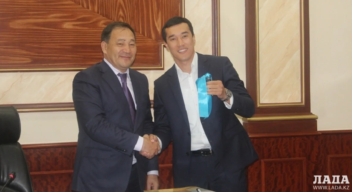 Ералы Тугжанов и Адильбек Ниязымбетов. Фото автора